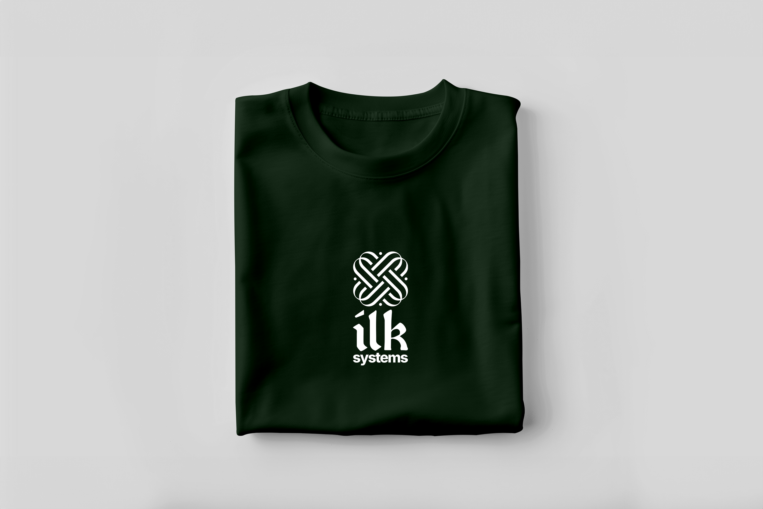 01 Free Folded T-Shirt Mockup.png