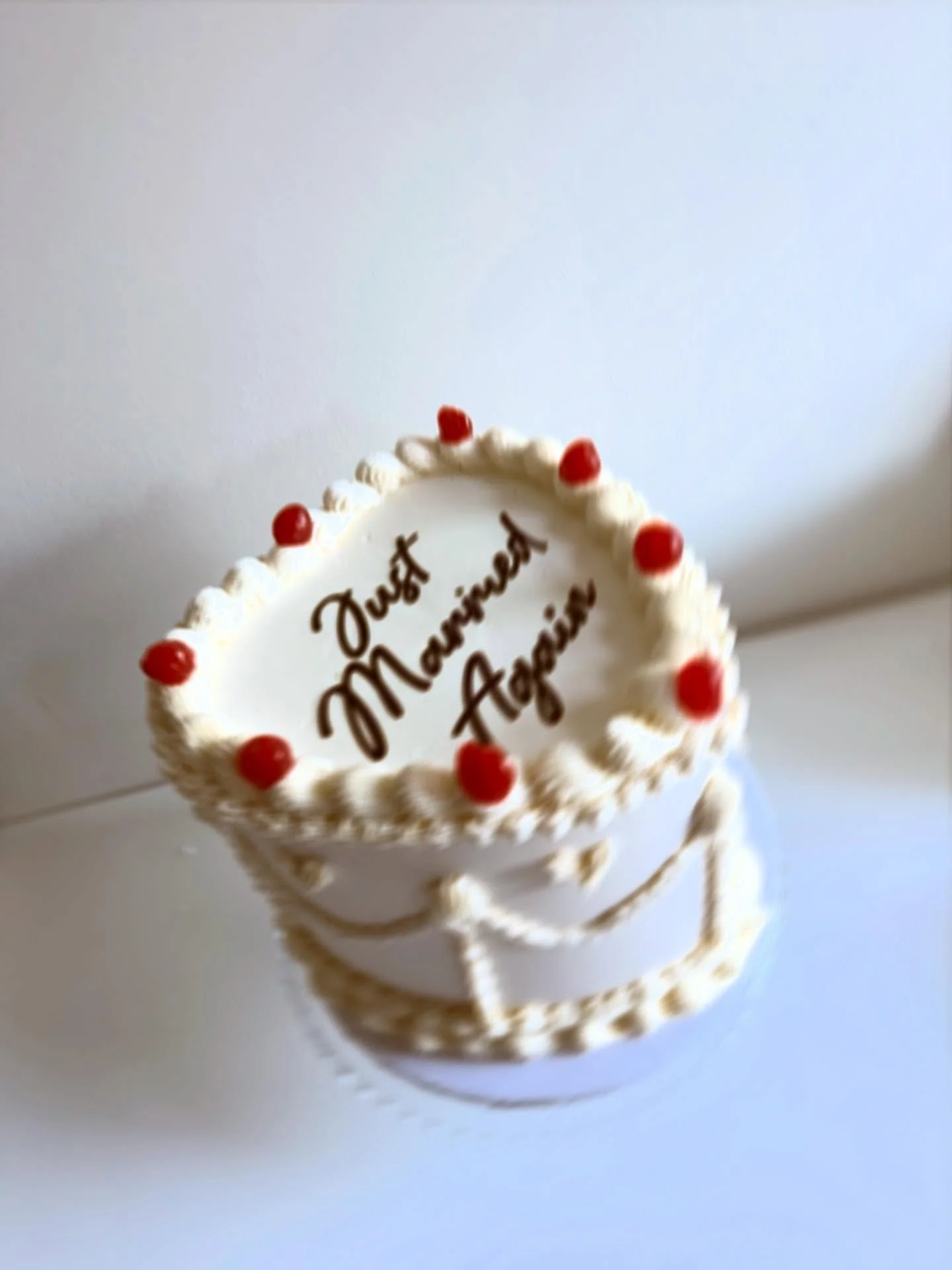 Just married&hellip;.. Again 😜

#vintagecake