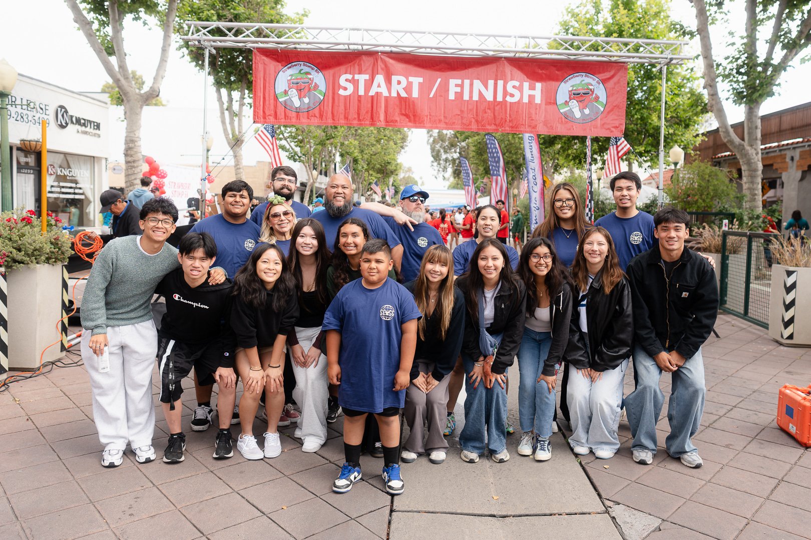 5k Stomp 25_-1406.jpg