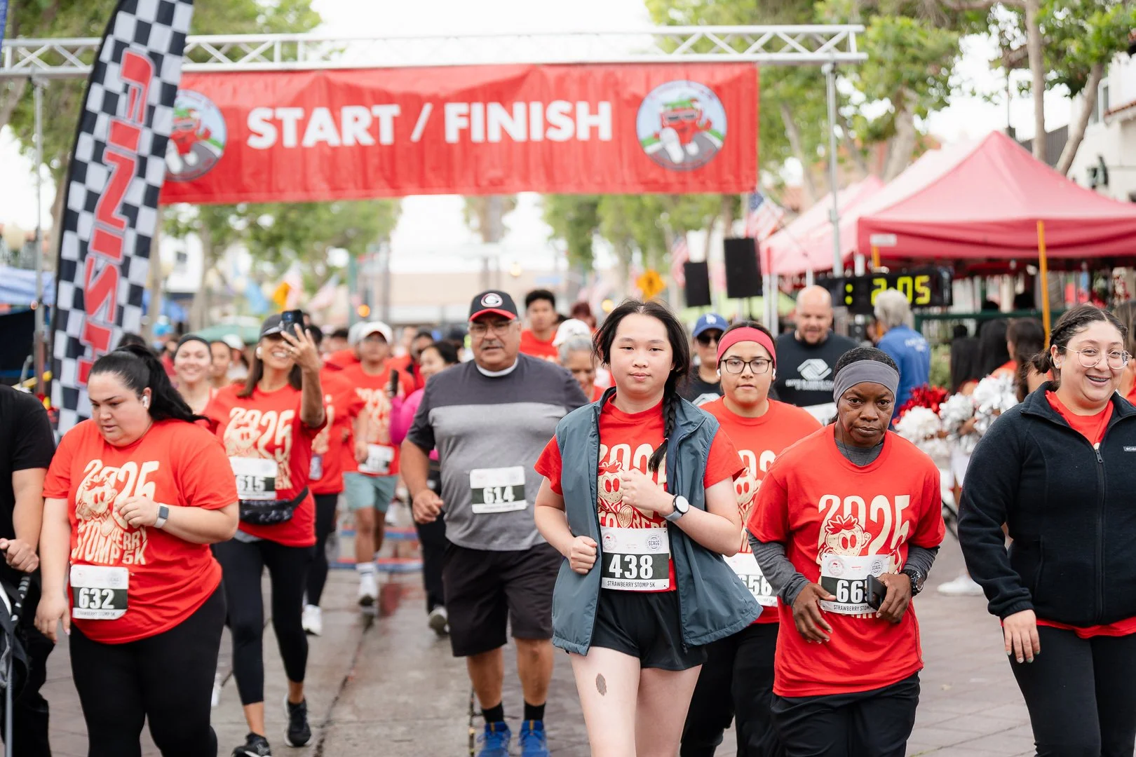 5k Stomp 25_-0180.jpg