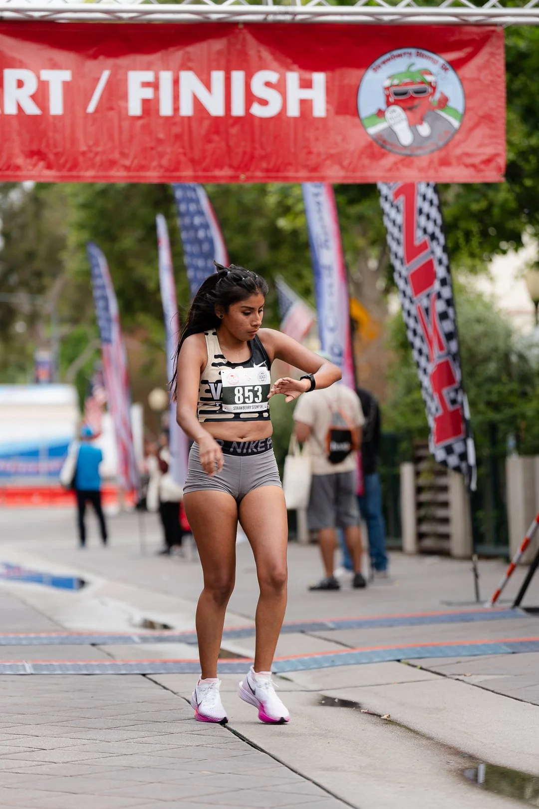 5k Stomp 25_-0255.jpg