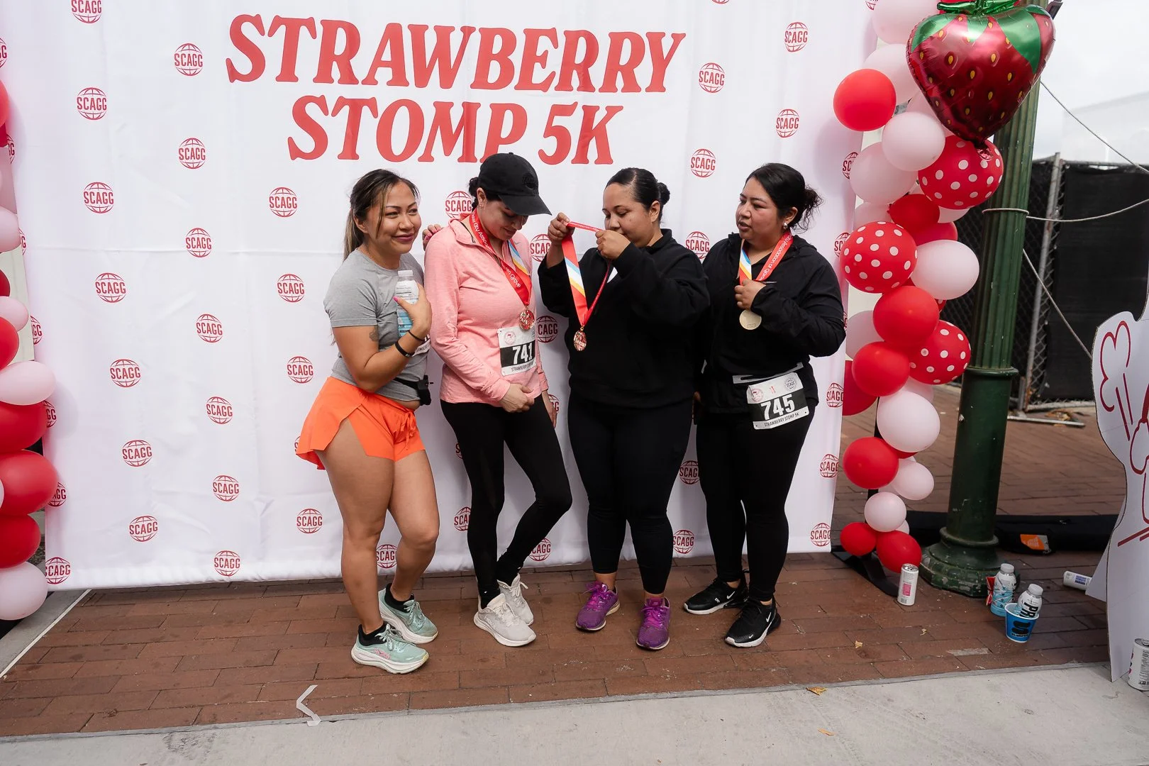 5k Stomp 25_-1295.jpg