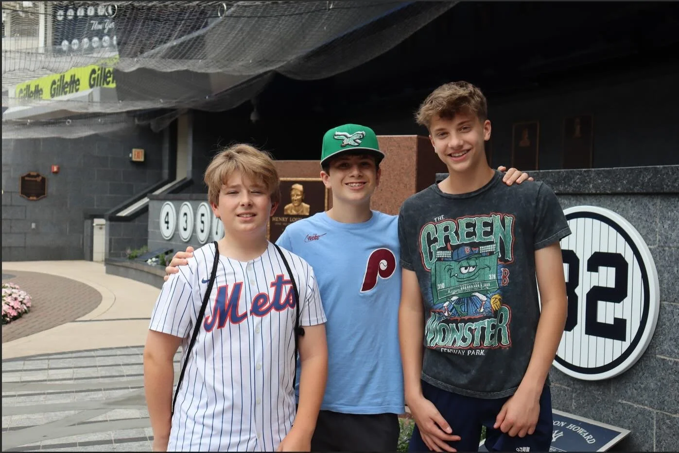 Happy Thanksgiving from all of us at Play By Play Camps! From on-camera moments to behind-the-scenes fun, we&rsquo;re thankful for the campers, parents, staff, alumni, guest speakers, and everyone who&rsquo;s been part of the #SBC family. 🙌
Tag a fr