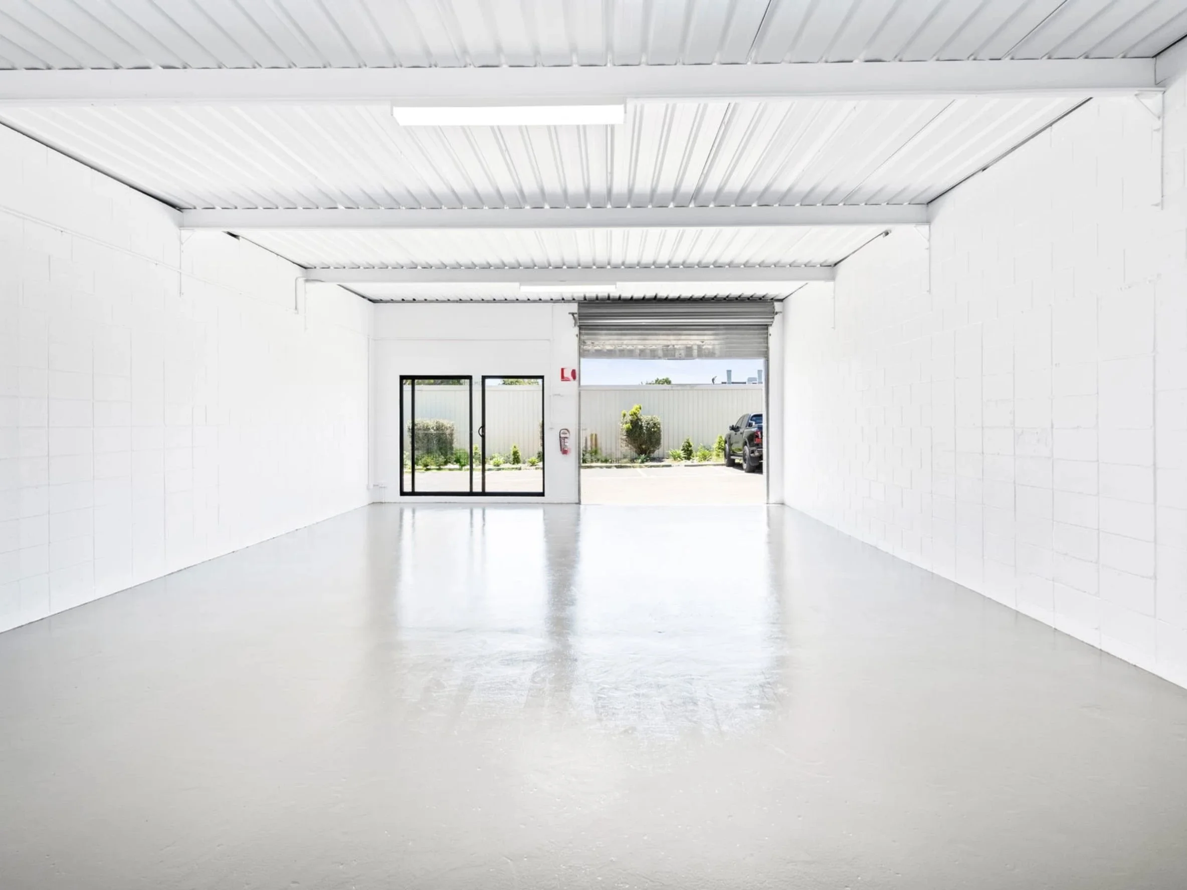 572a-H3297403-144793970__1745293245-60280-Interiorshot2.jpg