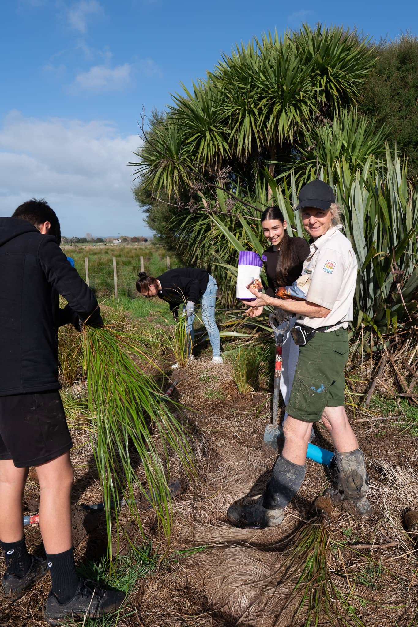 Duder_Autumn_Treeplanting_0314-WEB.jpg