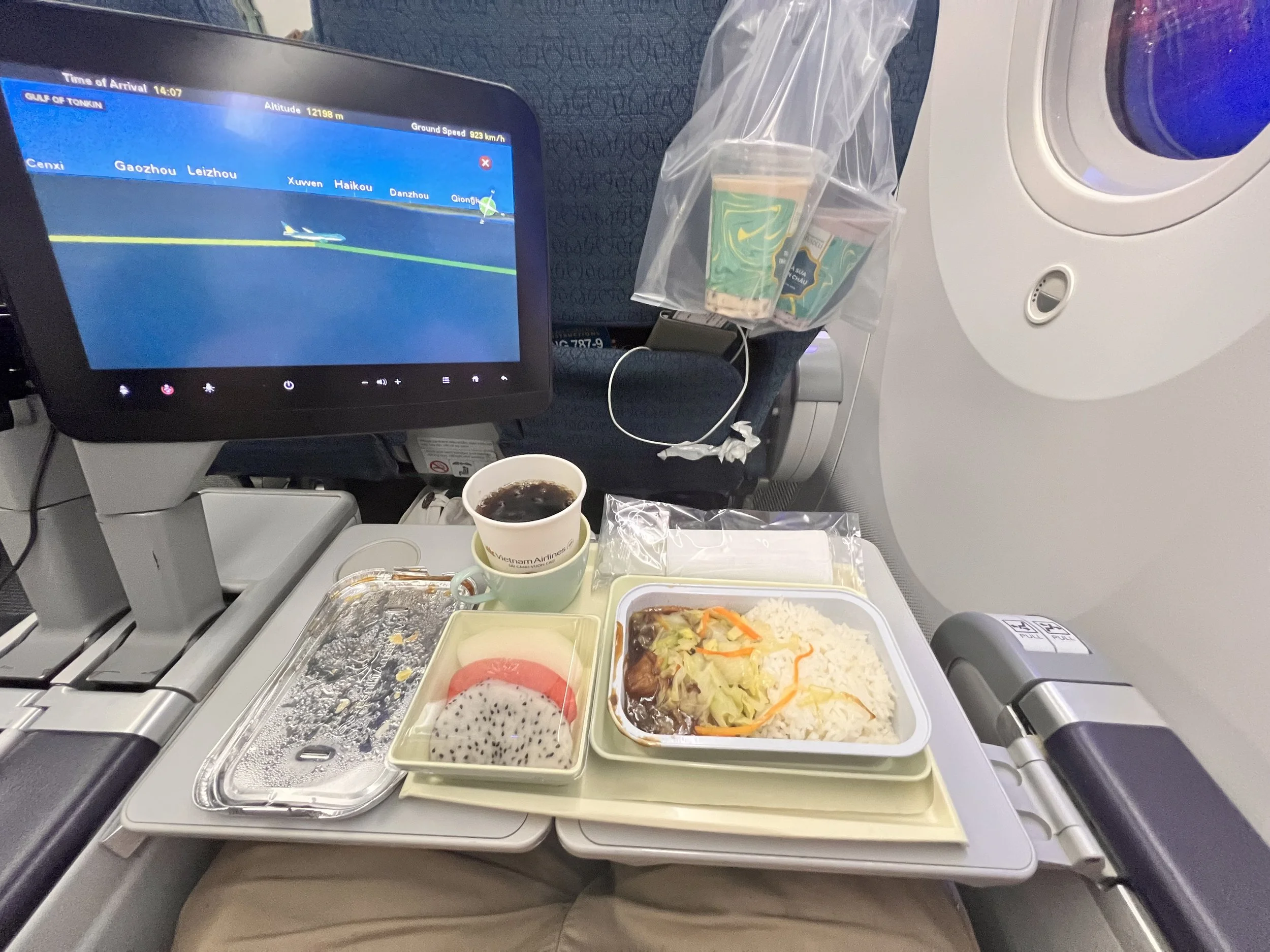 Economy meal Vietnam Airlines