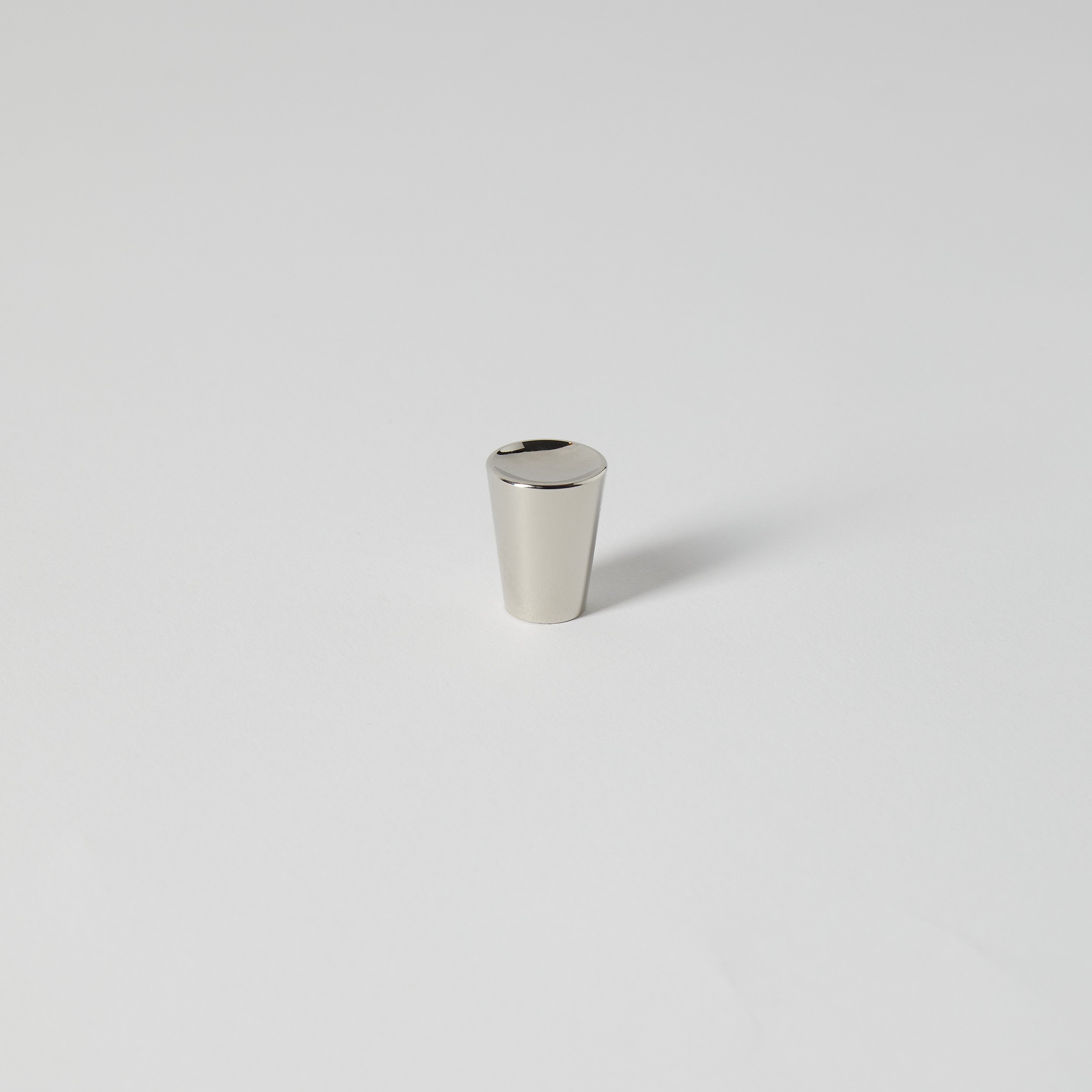 ClasonGahm_Details_GunshootGlitter_Nickel_E-com_01.jpg