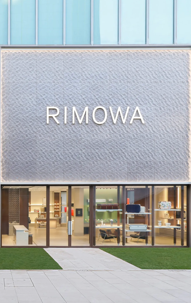 RIMOWA China Flagship: The New Luxury Retail Model