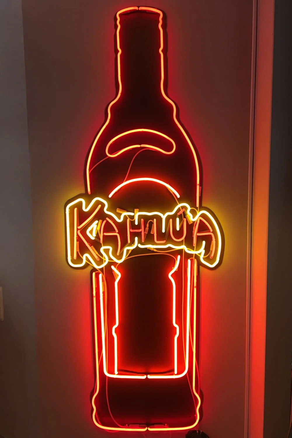 Neon-sign-Kahlua-Ronny-Bergfeldt.jpg