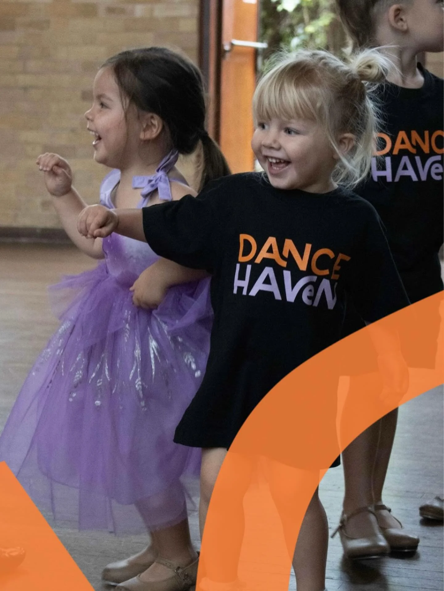Tiny dancers, big FUN 🧡💜
