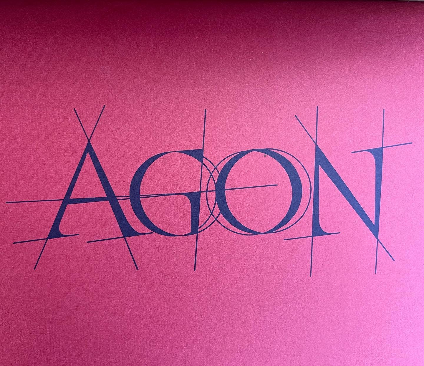 Agon by David Kindersley
.
Construction lines and some