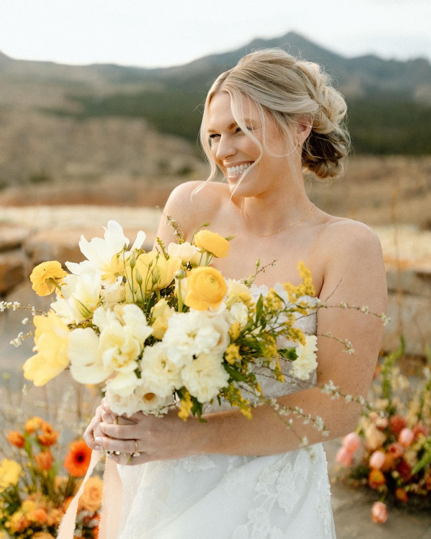Not sure you can tell, but we&rsquo;re pretty into yellow this season 🌼

. . .
Venue | @pikespeakranch 
Planning | @outwestevents 
Photographer | @mado.photo 
Florist | @provisionfloral 
Cake | @biteit.bakery 
HAMU | @beautykit_studio 
Bartenders | 
