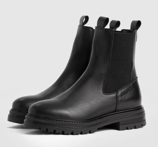 Boots, £299, Saint + Sofia