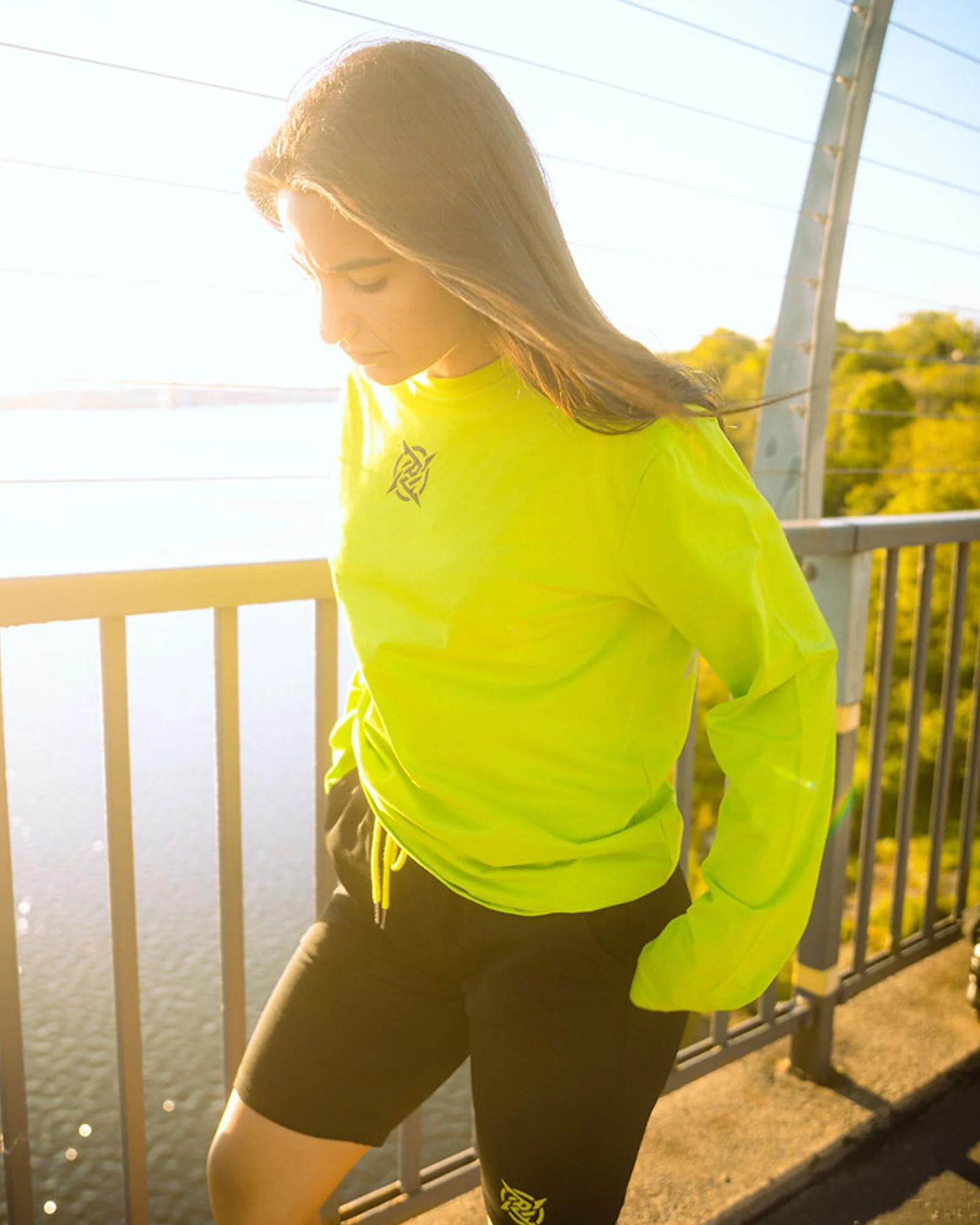 LagomCollection_Green_Longsleeve_Modelpicture2.jpg
