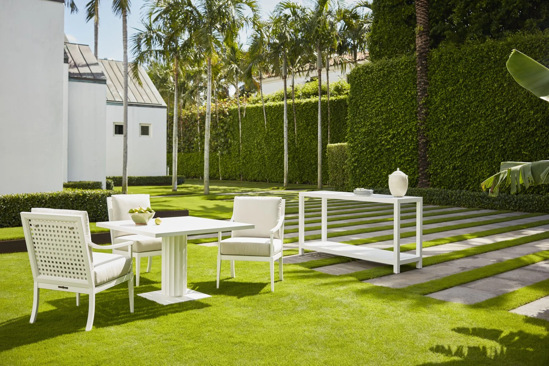 mckinnon-and-harris-commercial-outdoor-furniture-estate-lawn-catalog-by-kip-dawkins