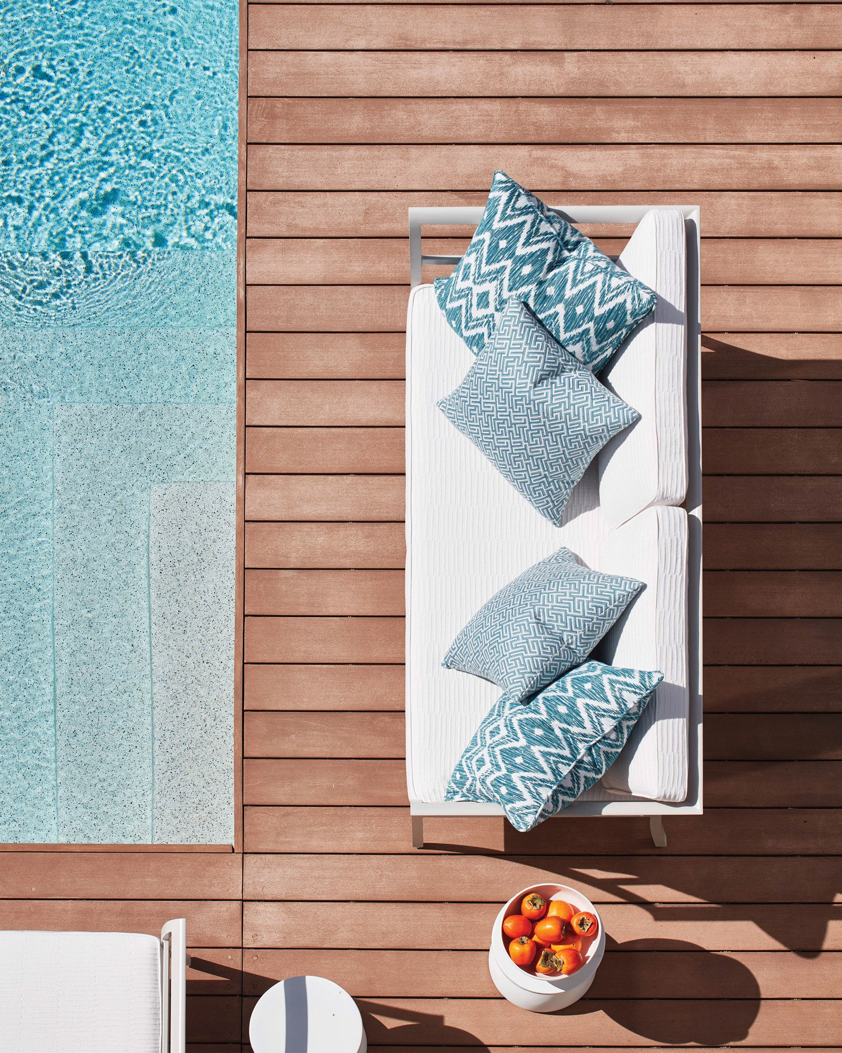 luxury-hospitality-pool-deck-chaise-lounger-furniture-styling-by-kip-dawkins