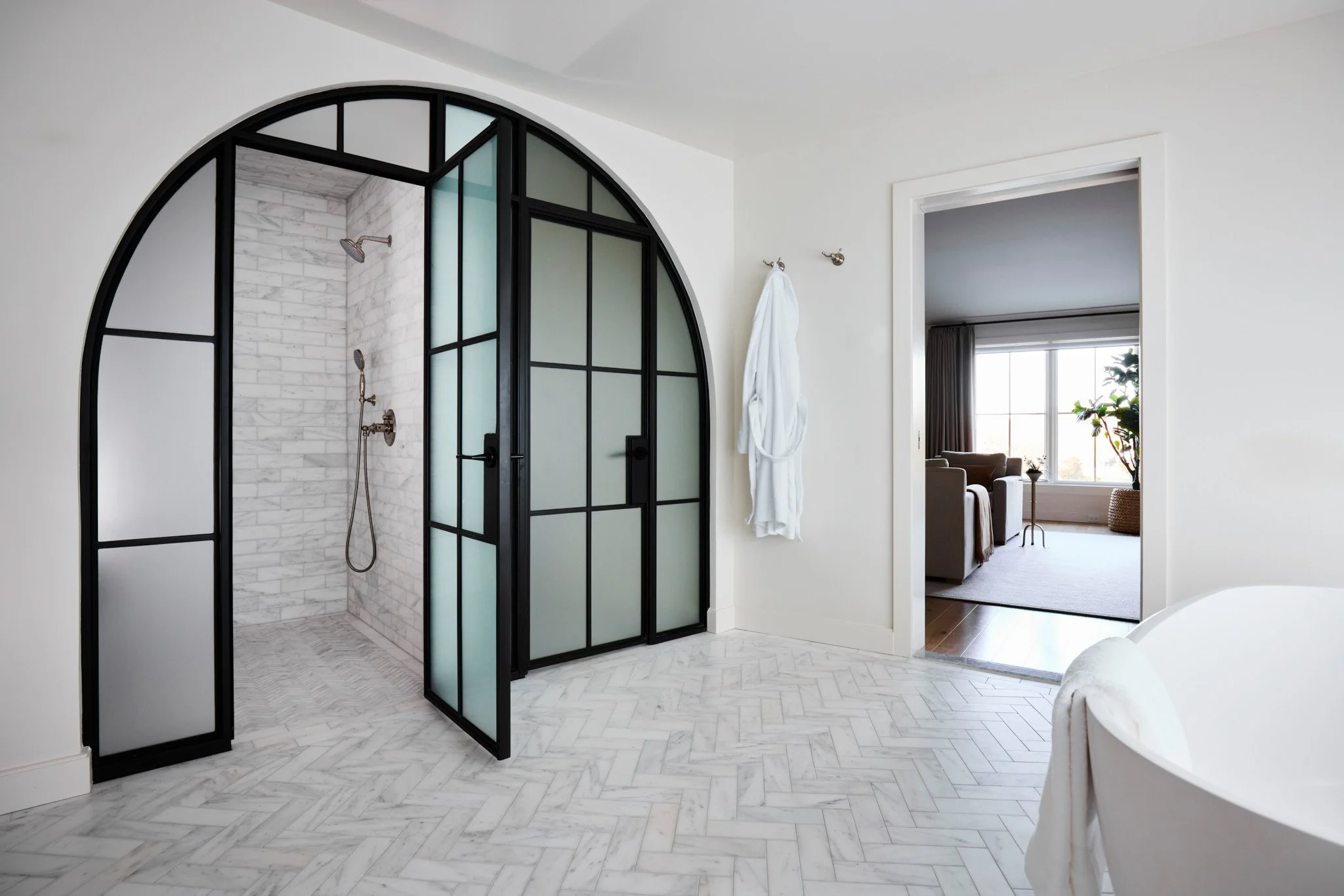 luxury-bathroom-interior-design-photography-arched-black-metal-shower-by-kip-dawkins