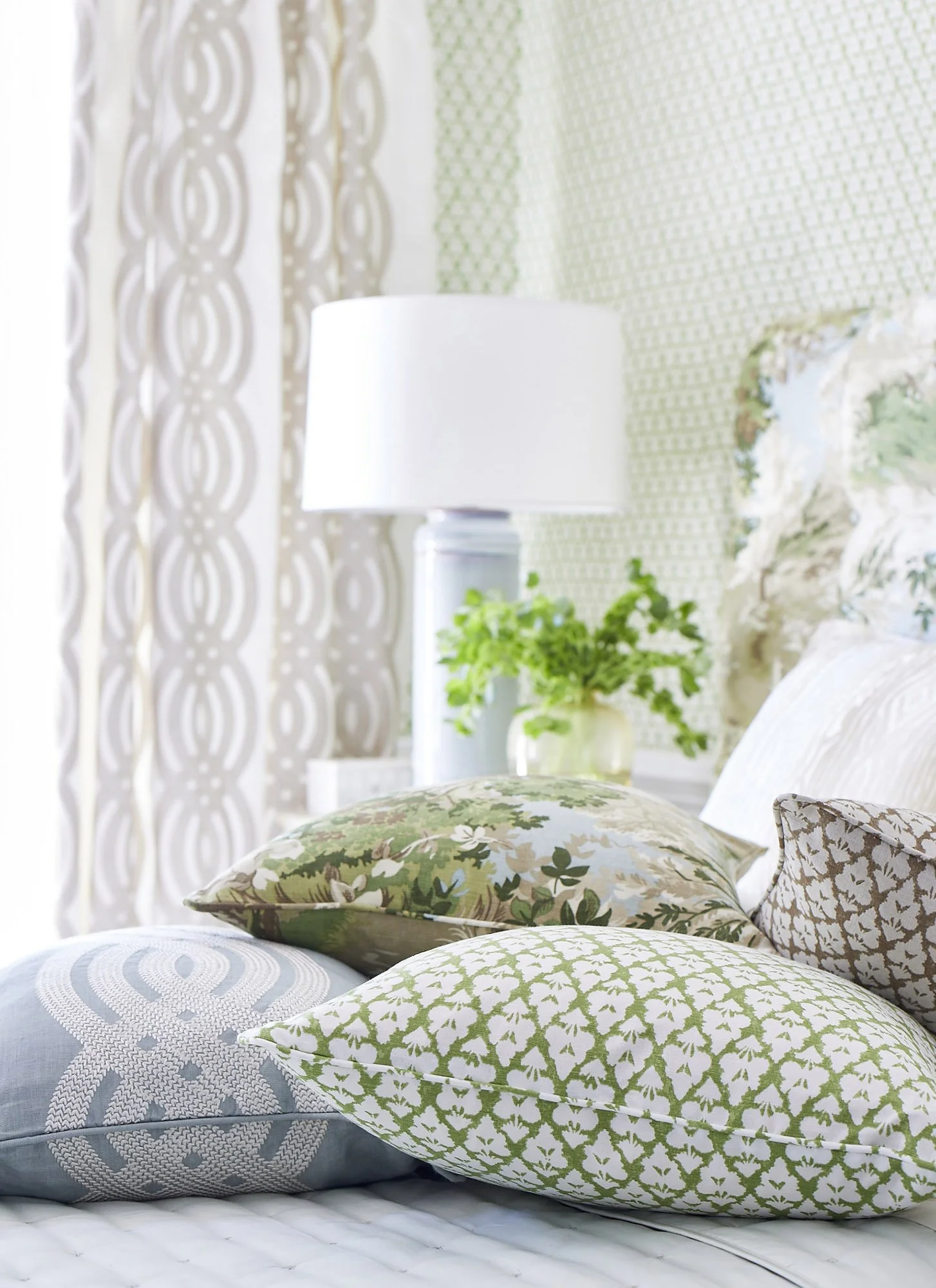 thibaut-luxury-bedroom-interior-design-photography-pastel-textile-patterns-by-kip-dawkins