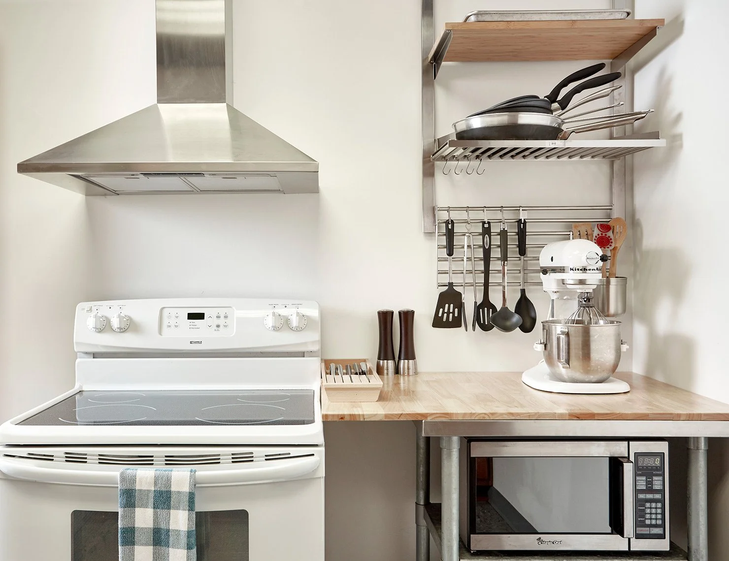 Kip Dawkins Photography Studio - Kitchen