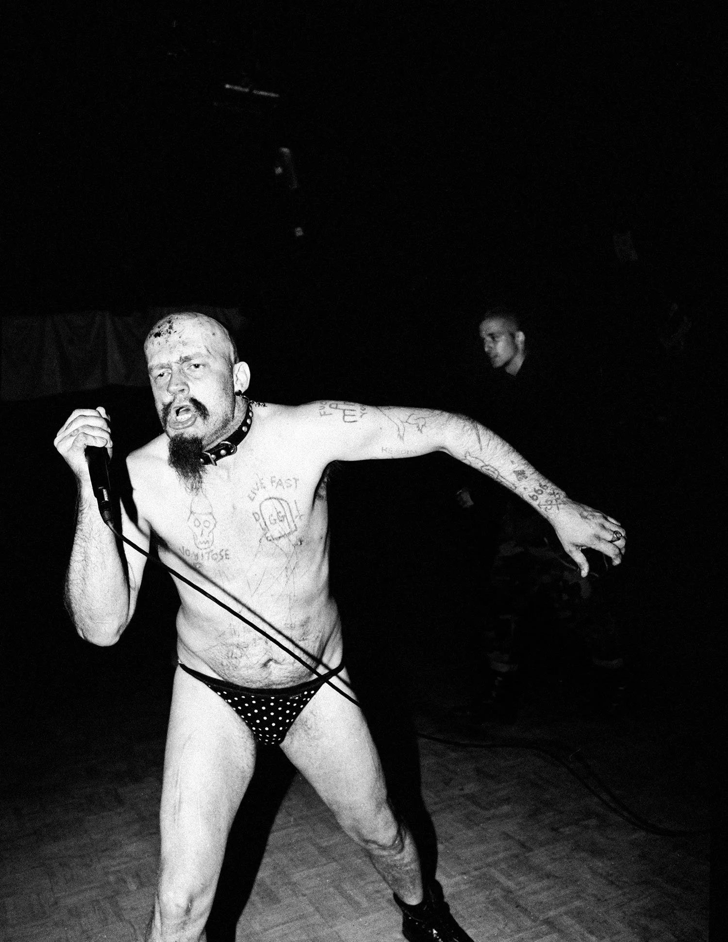 gg-allin-live-concert-punk-rock-photojournalism-underground-music-by-kip-dawkins