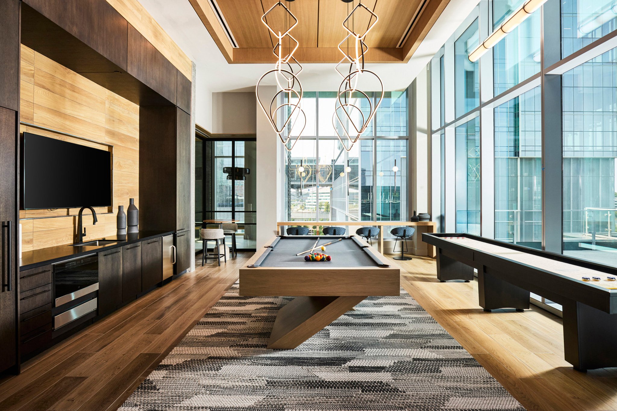 luxury-hospitality-interior-design-photography-billiards-room-pool-table-by-kip-dawkins