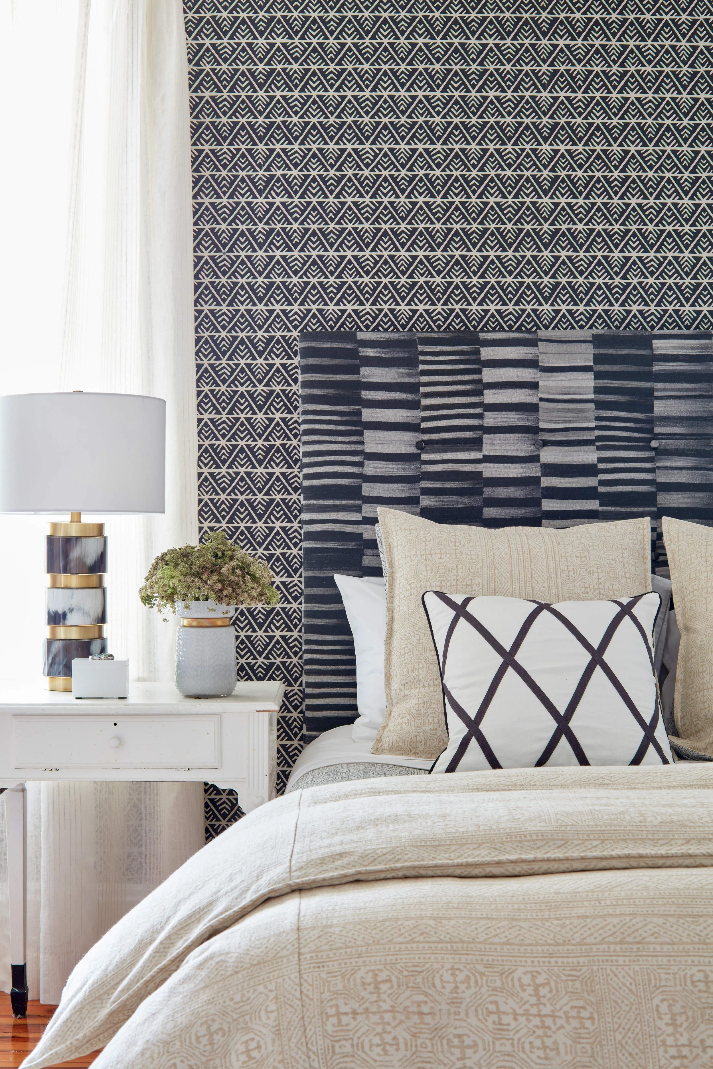 luxury-bedroom-interior-design-photography-geometric-textile-patterns-by-kip-dawkins