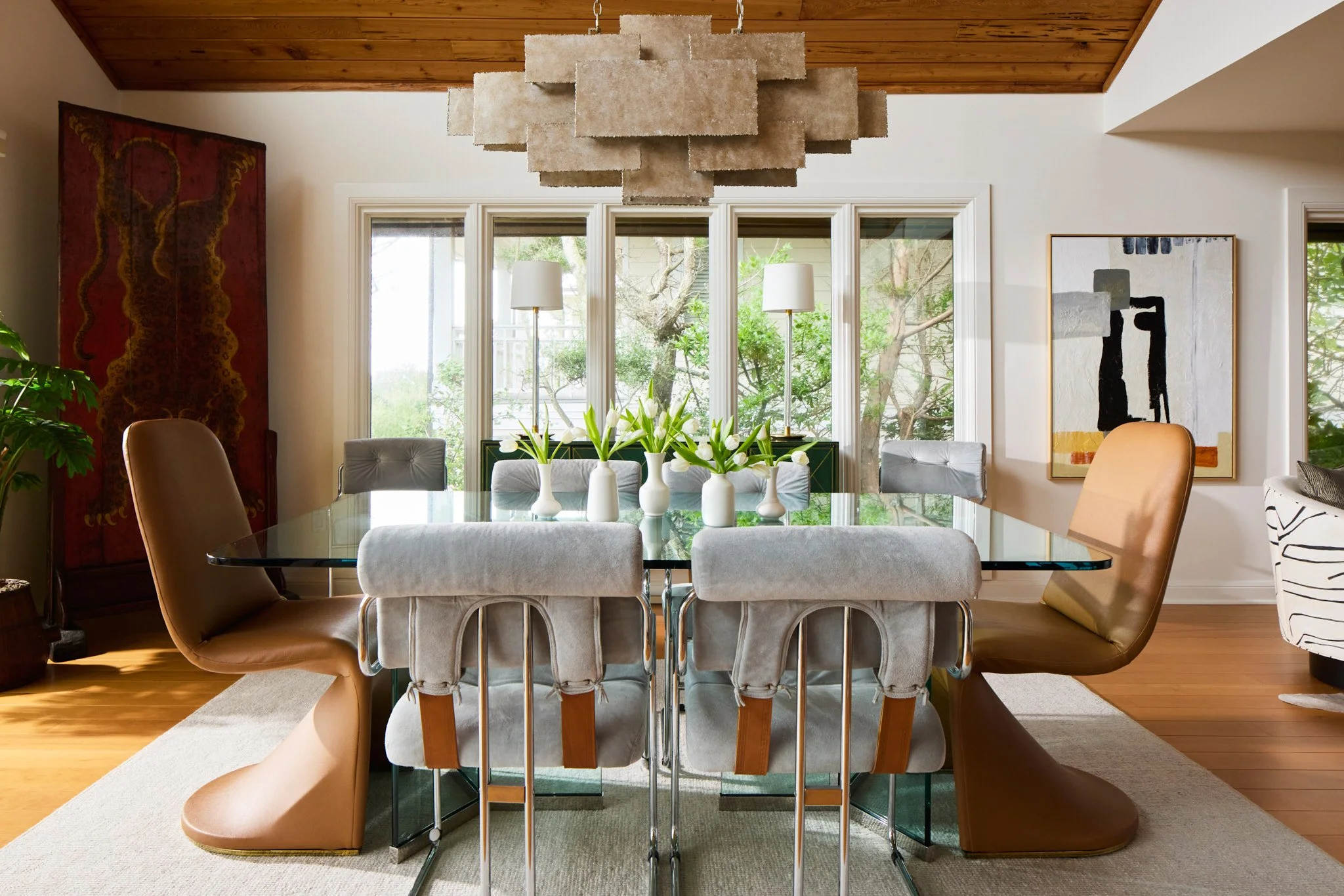 editorial-dining-room-interior-design-photography-contemporary-chandelier-by-kip-dawkins