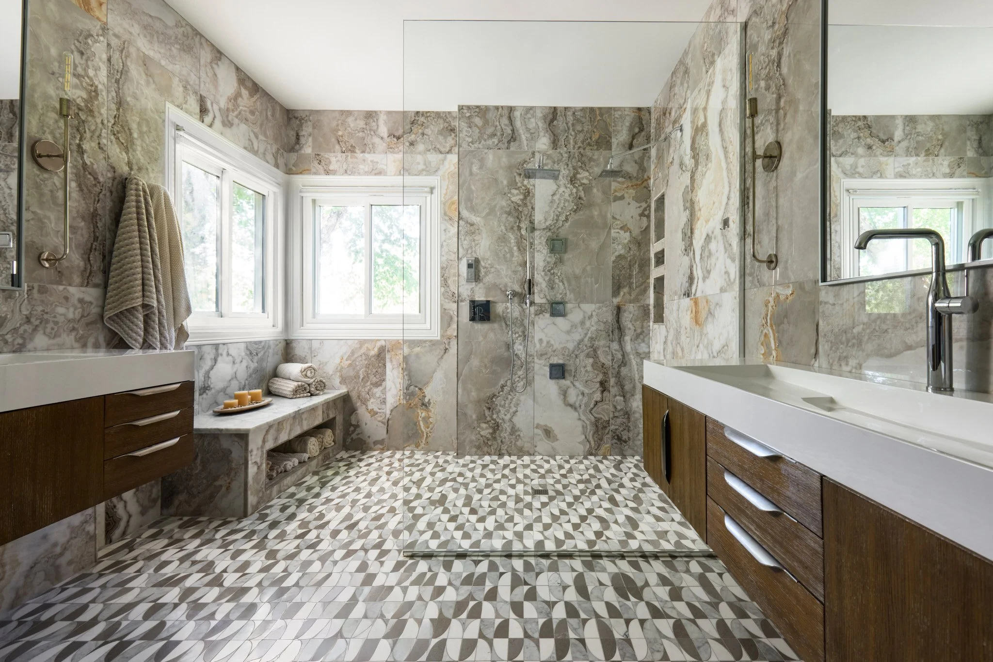 luxury-bathroom-interior-design-photography-mosaic-tile-wet-room-by-kip-dawkins