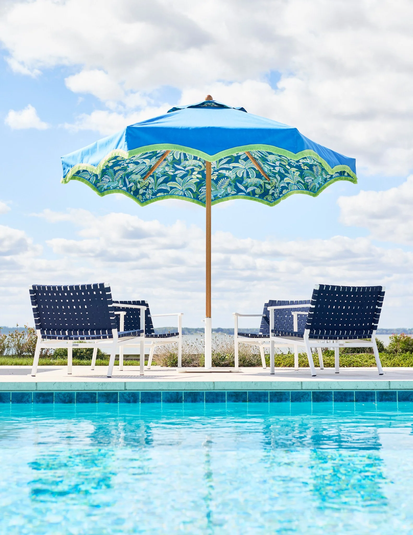 thibaut-luxury-outdoor-fabric-patio-furniture-miami