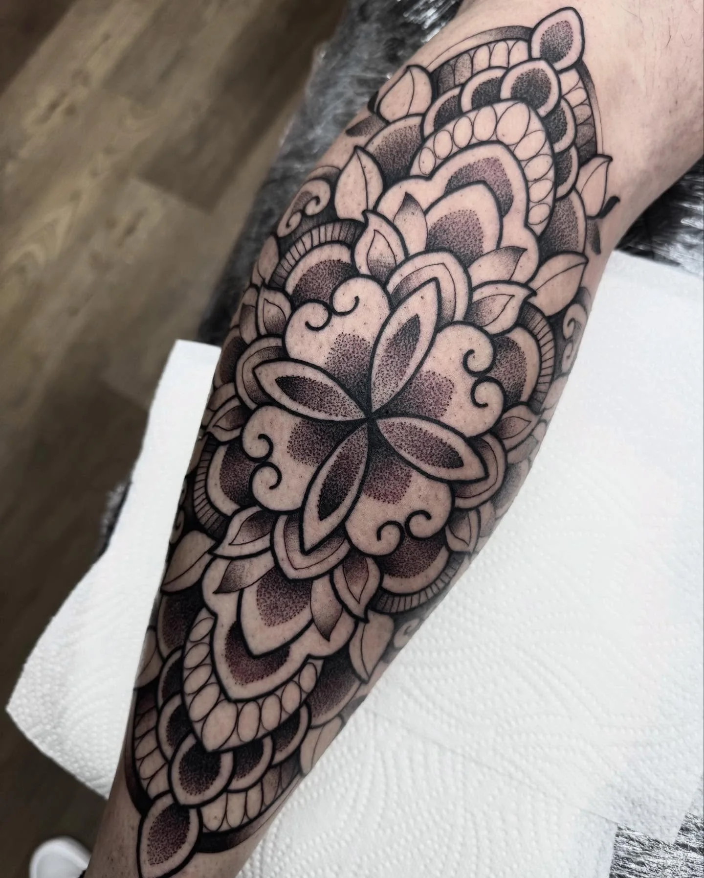 Full calf by @shandannmarie