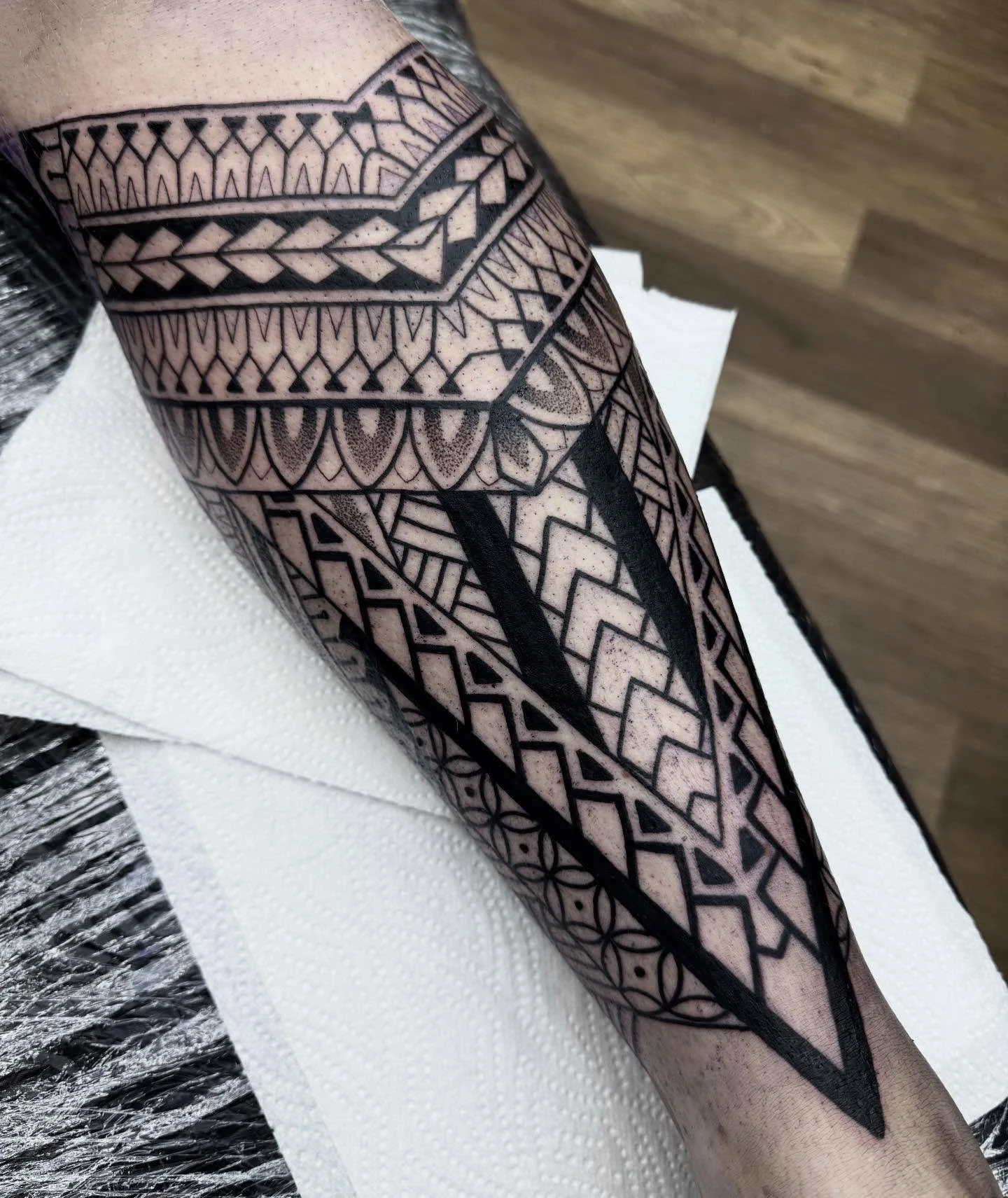 Shin tattoo by @shandannmarie