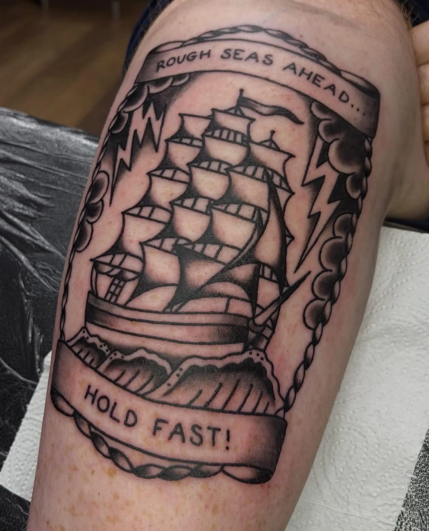 Ship tattoo by @emilybennetttattoo 
#shiptattoo #blackworktattoo #traditionaltattoos #tradtattoo #tradtattoos