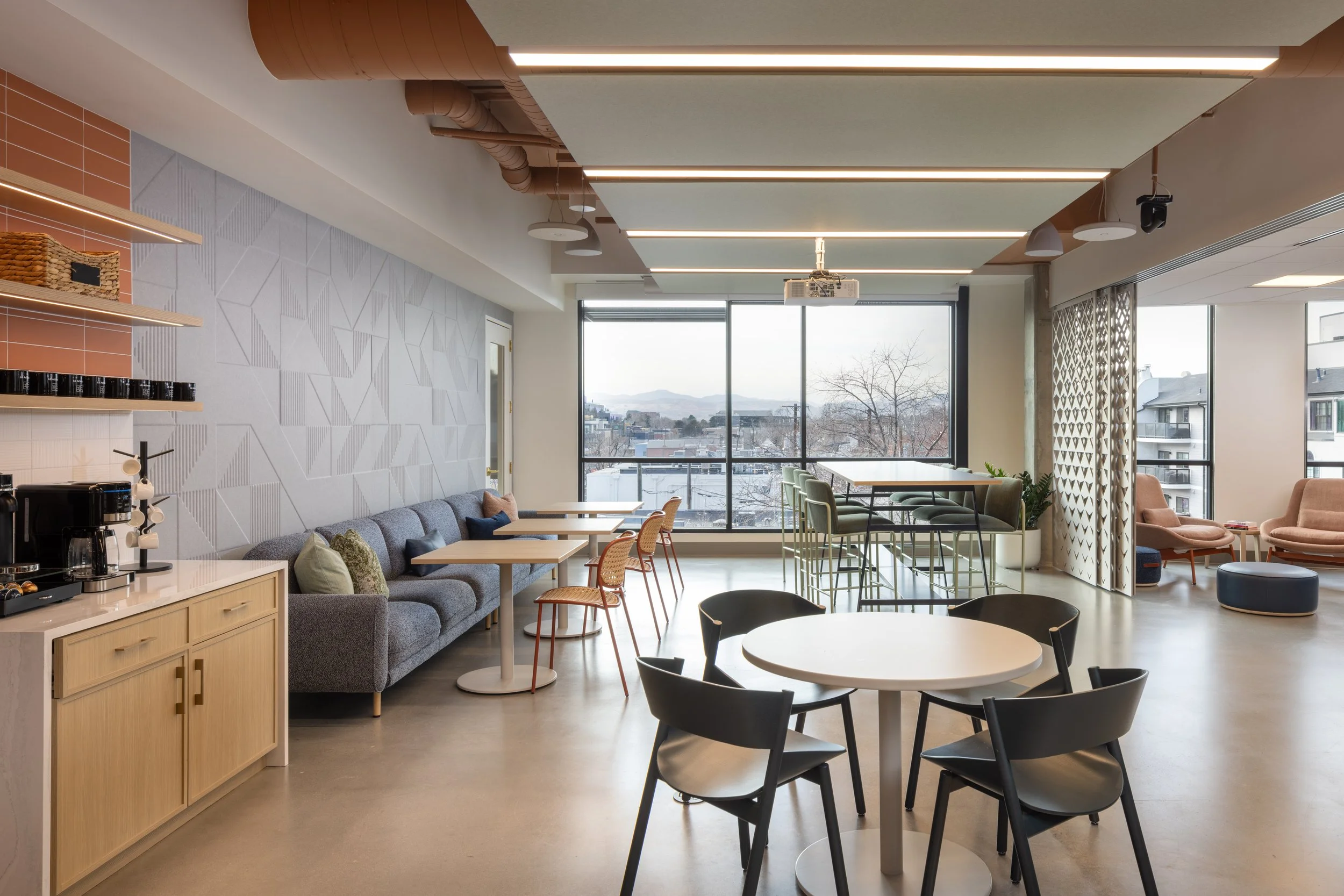 LG Ad Solutions (11).jpg