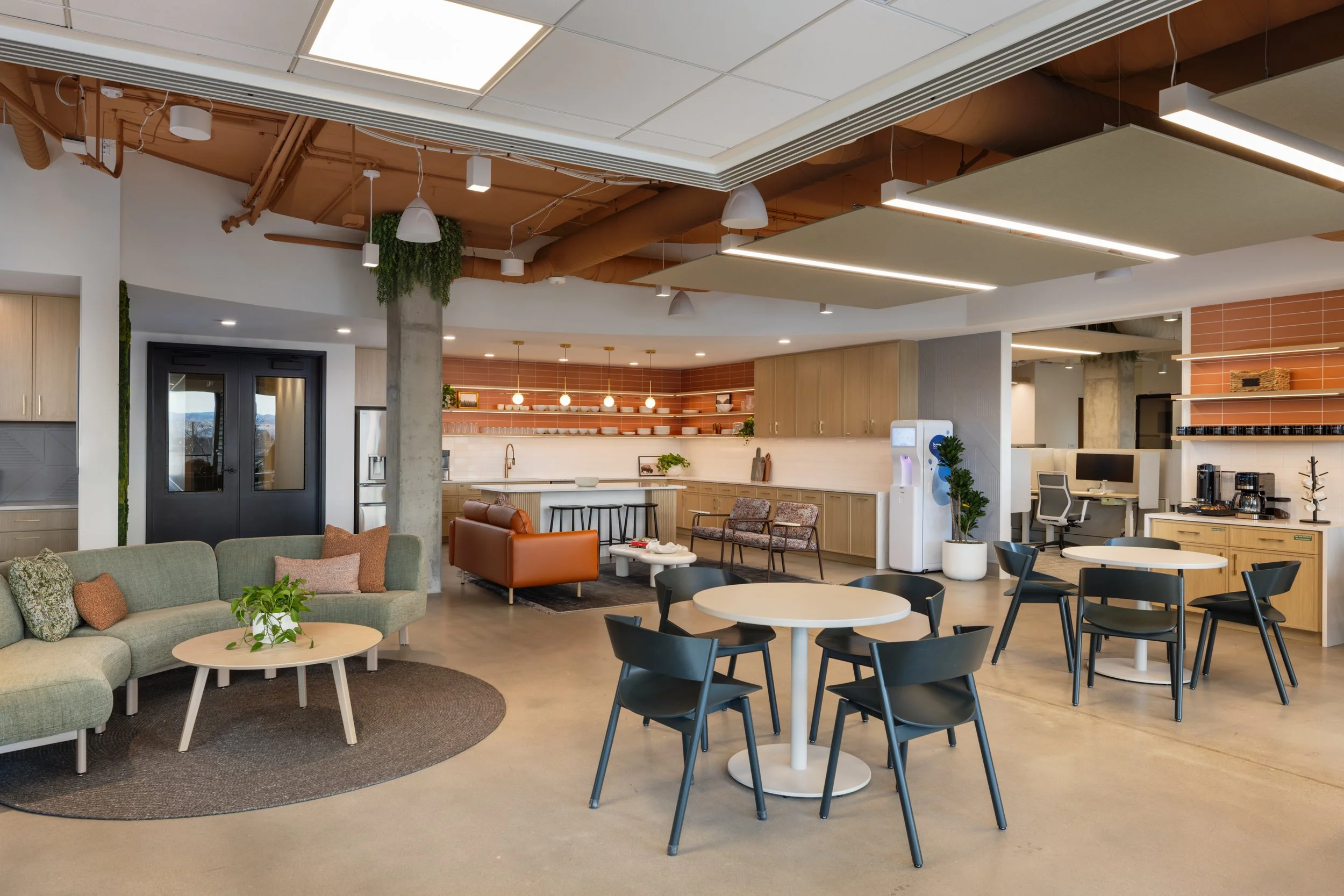 LG Ad Solutions (9).jpg