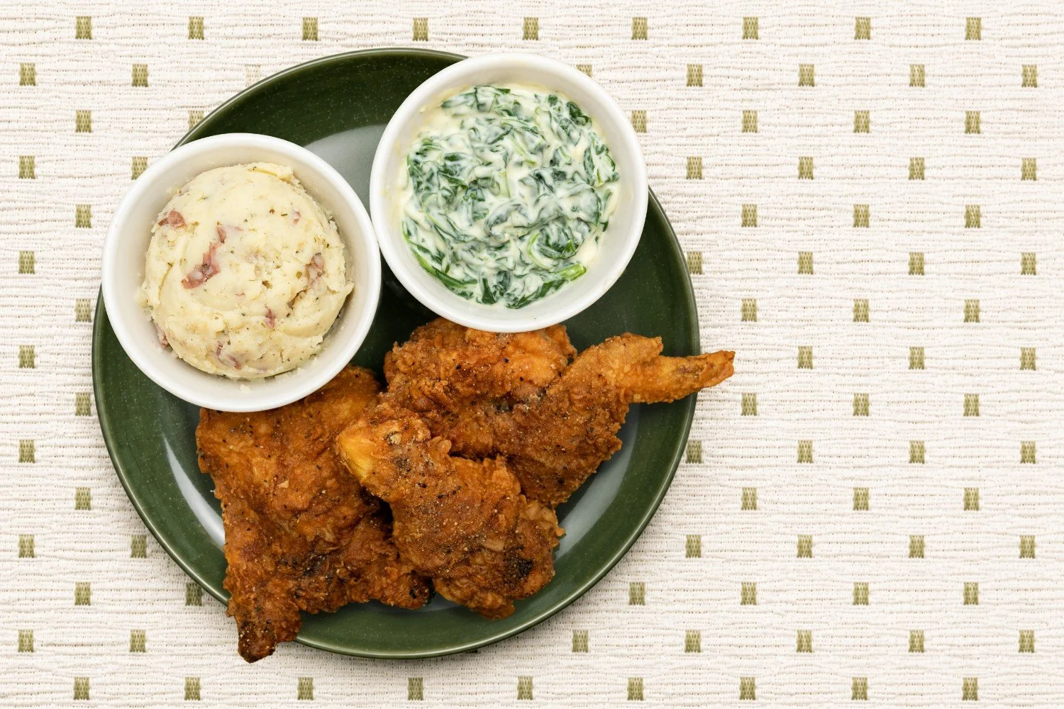 FriedChicken_MashedPotatoes_CollardGreens.jpg