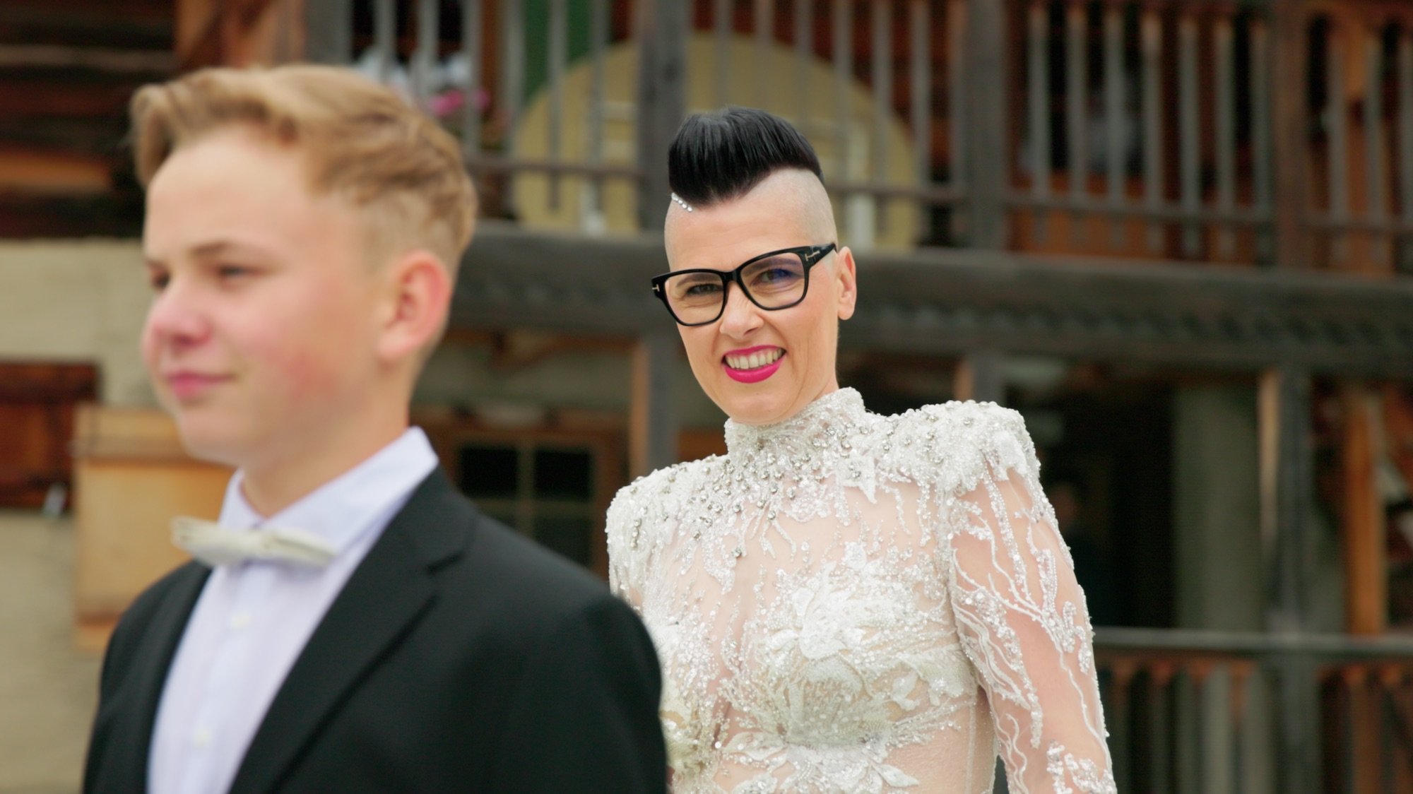 Hochzeit_Davos_Graubuenden_Hochzeitsfilm_Hochzeitsvideo_SomaFilms12-04 um 16.50.04.jpeg