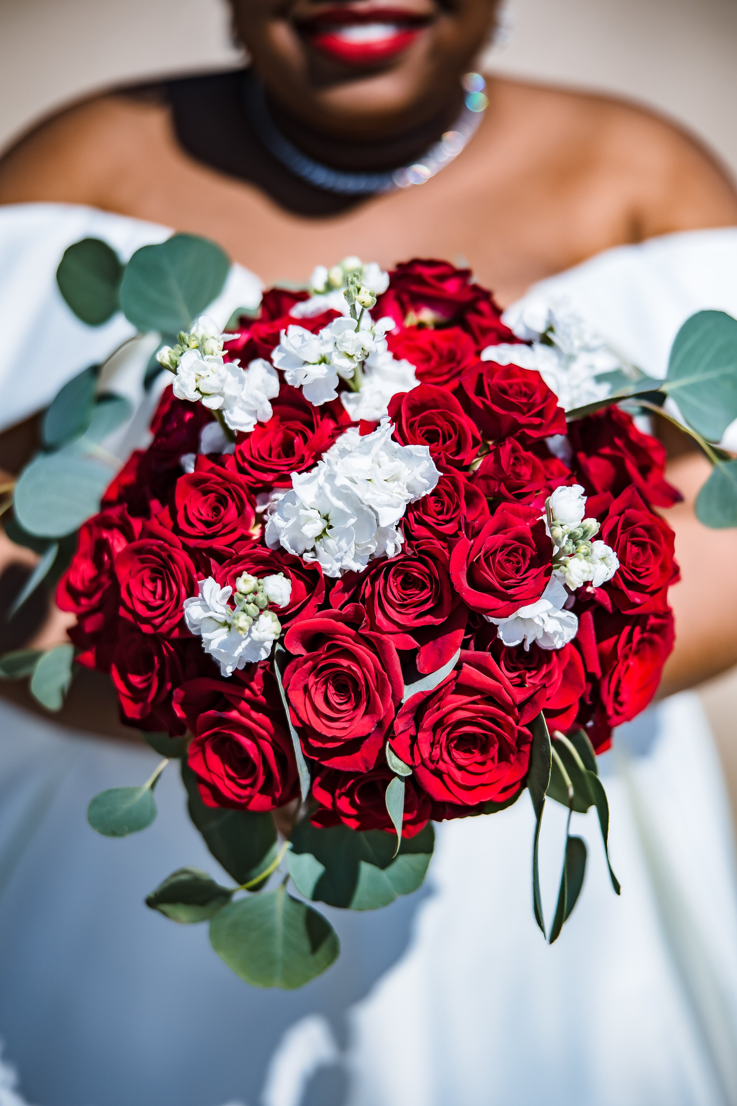 bride-bouquet-fleurs-du-mois-Davenport-Mansion-Wedding-©-Best-NJ-NYC-Bucks-County-Wedding-Photographer-Daniel Nydick-24.jpg