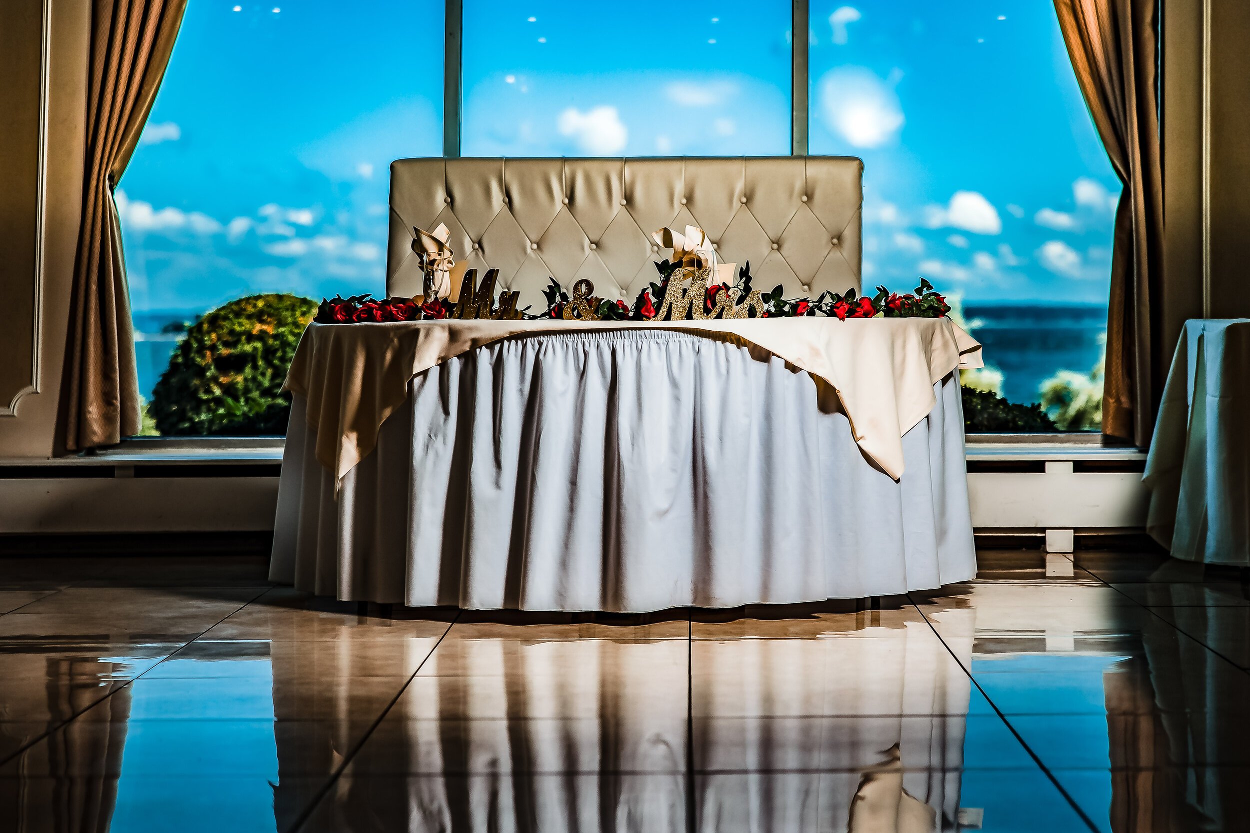 sweetheart-table-Davenport-Mansion-Wedding-©-Best-NJ-NYC-Bucks-County-Wedding-Photographer-Daniel Nydick-40.jpg