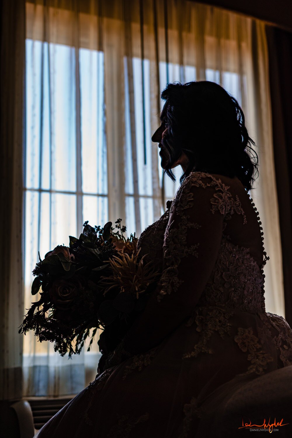 Nj goth bride silhouette haloween wedding
