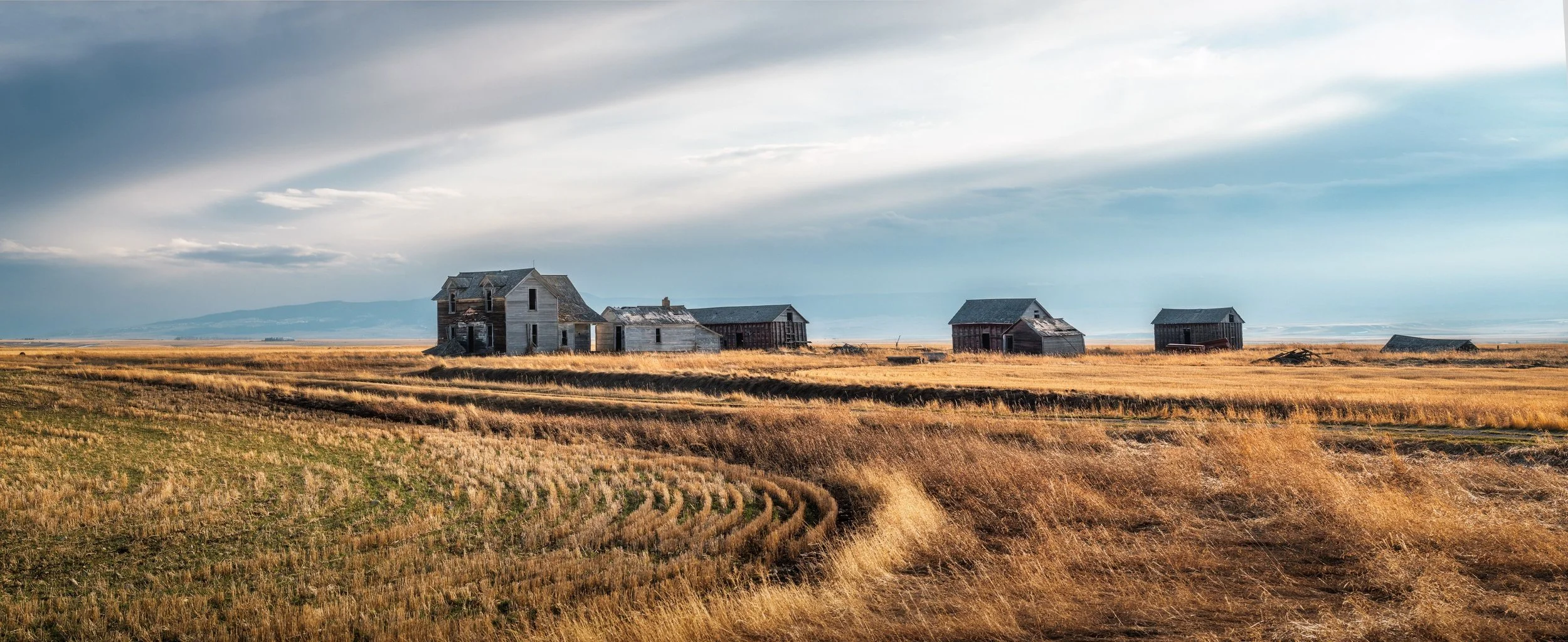 vanishing-west__2025 Elavators Old Houses Barns Central Montana-22.jpg