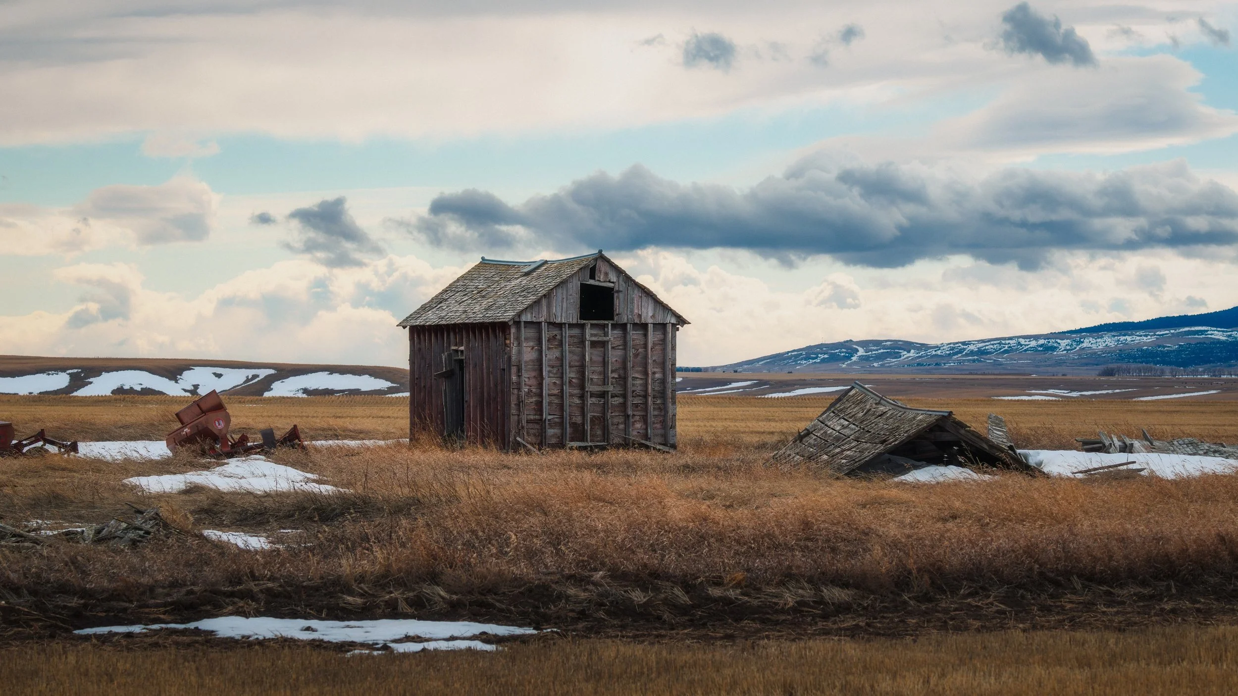 vanishing-west__2025 Elavators Old Houses Barns Central Montana-1.jpg