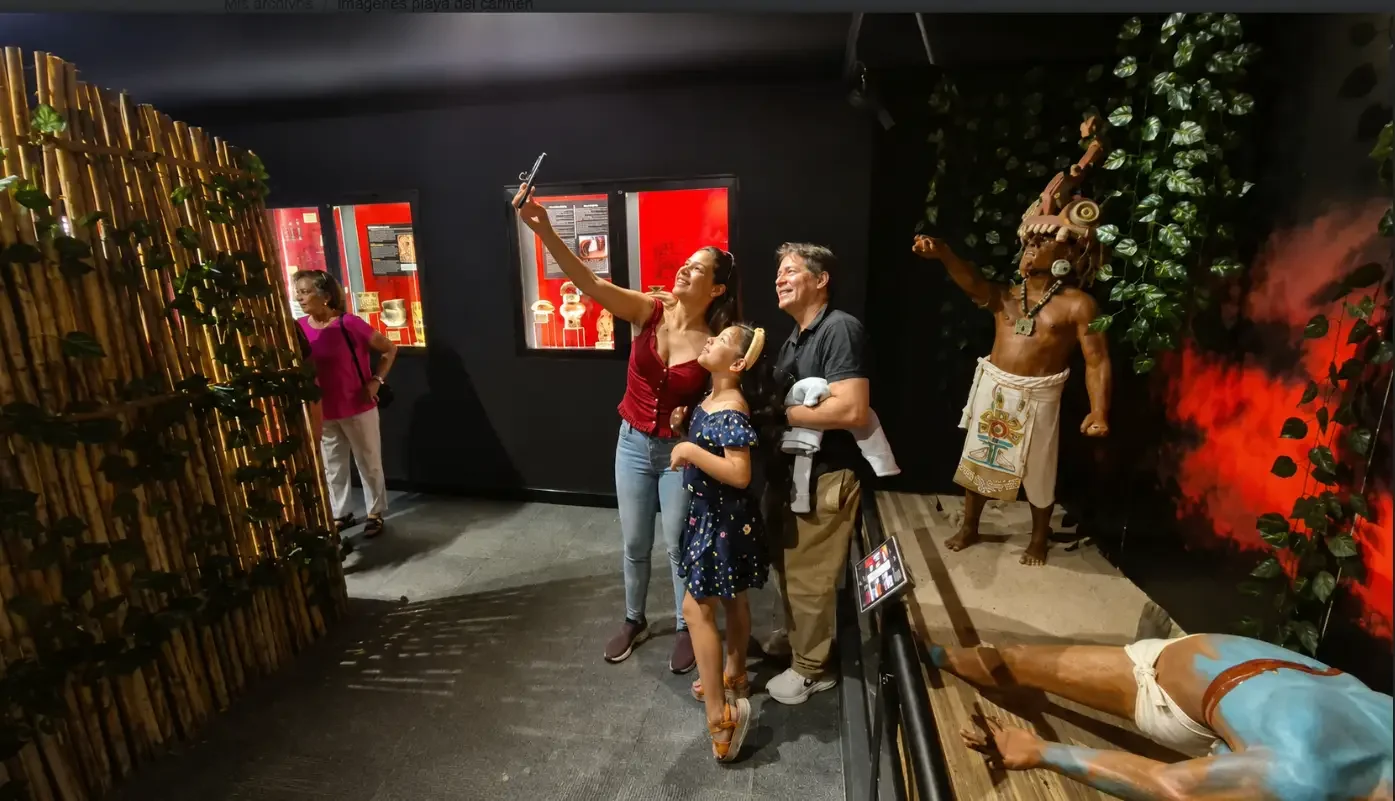 Selfie familiar en museo del chocolate playa del carmen