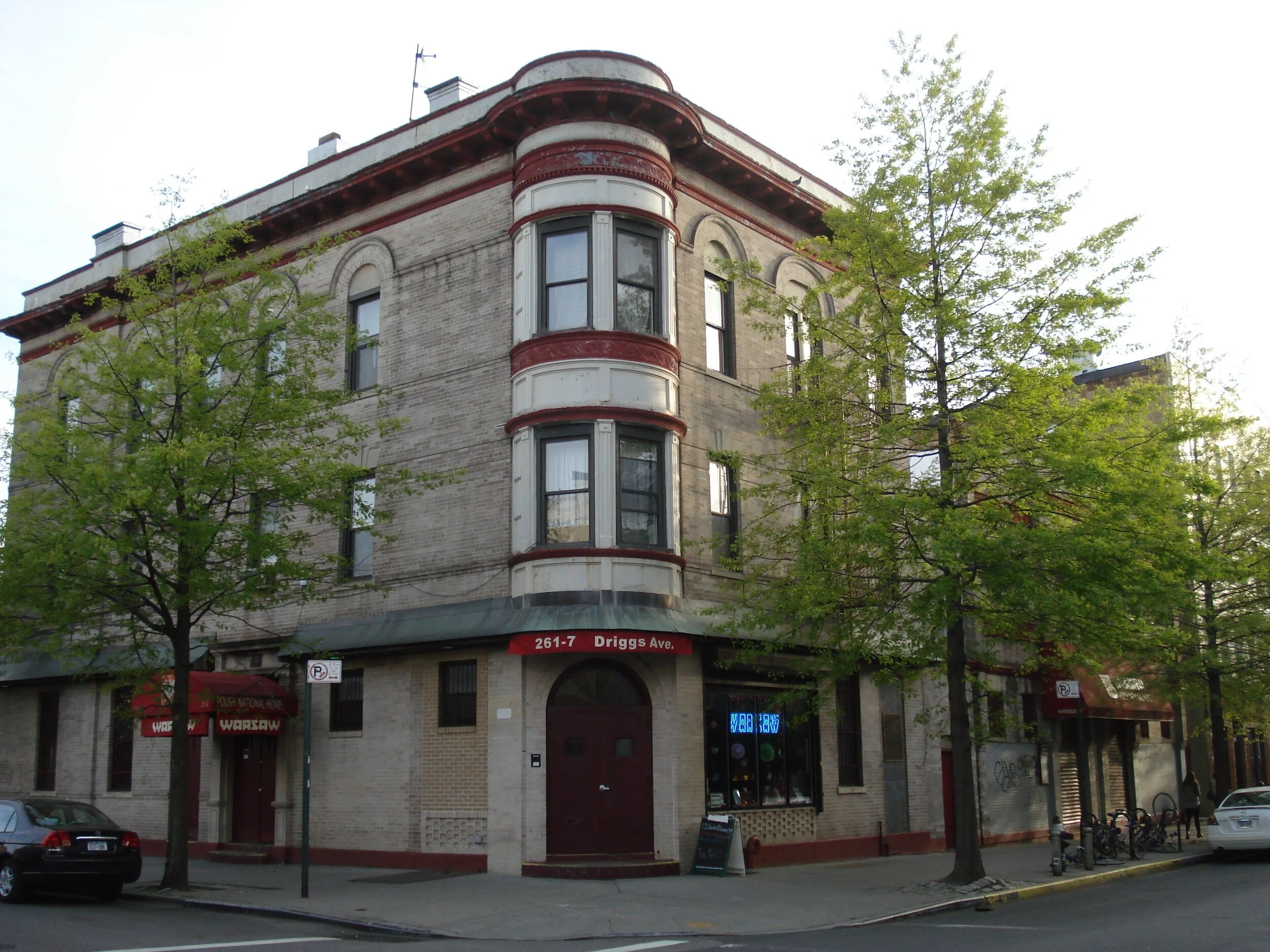 Polski Dom Narodowy 2013 r.