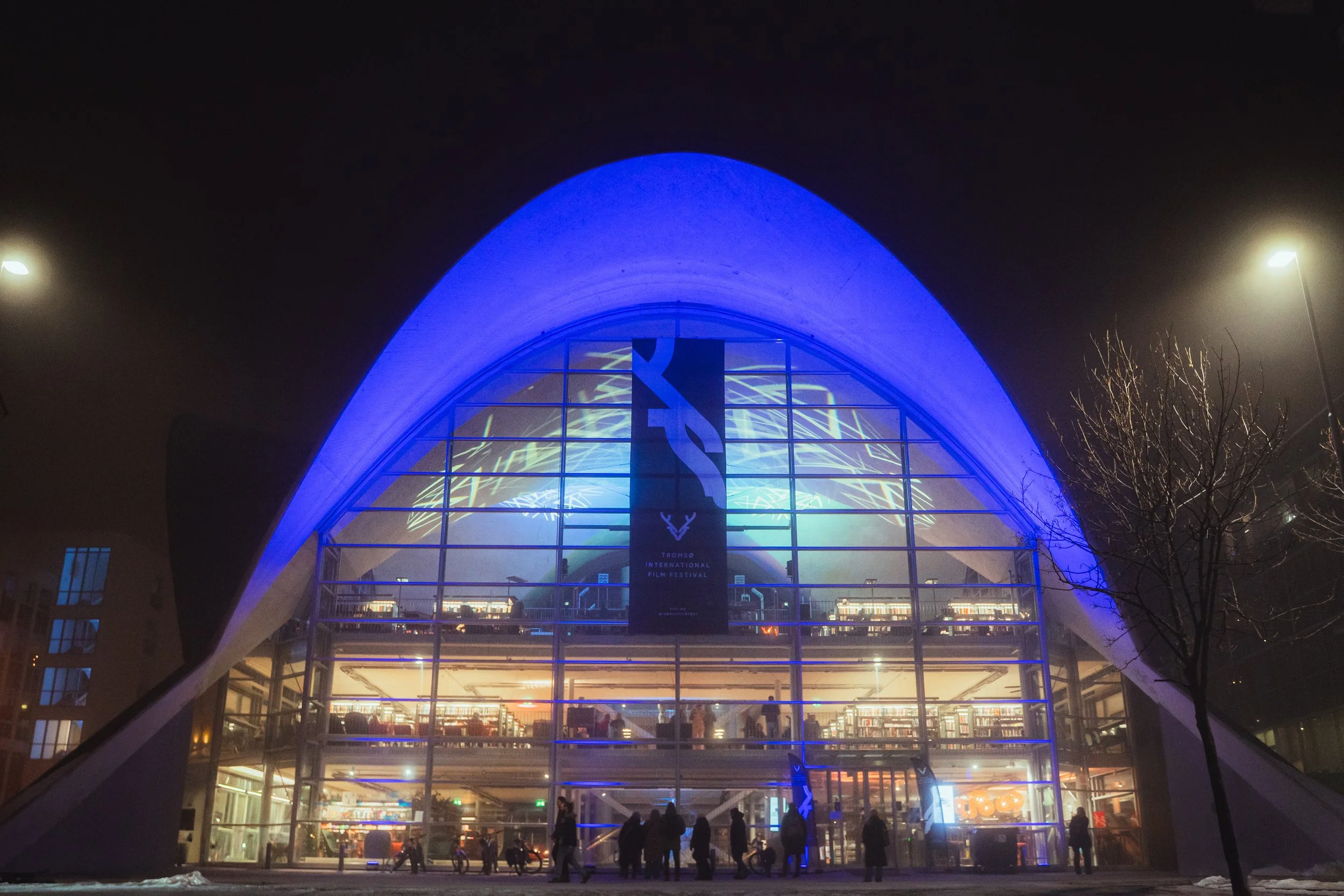 BKP_0001 Bogdan Bibliotek.jpg