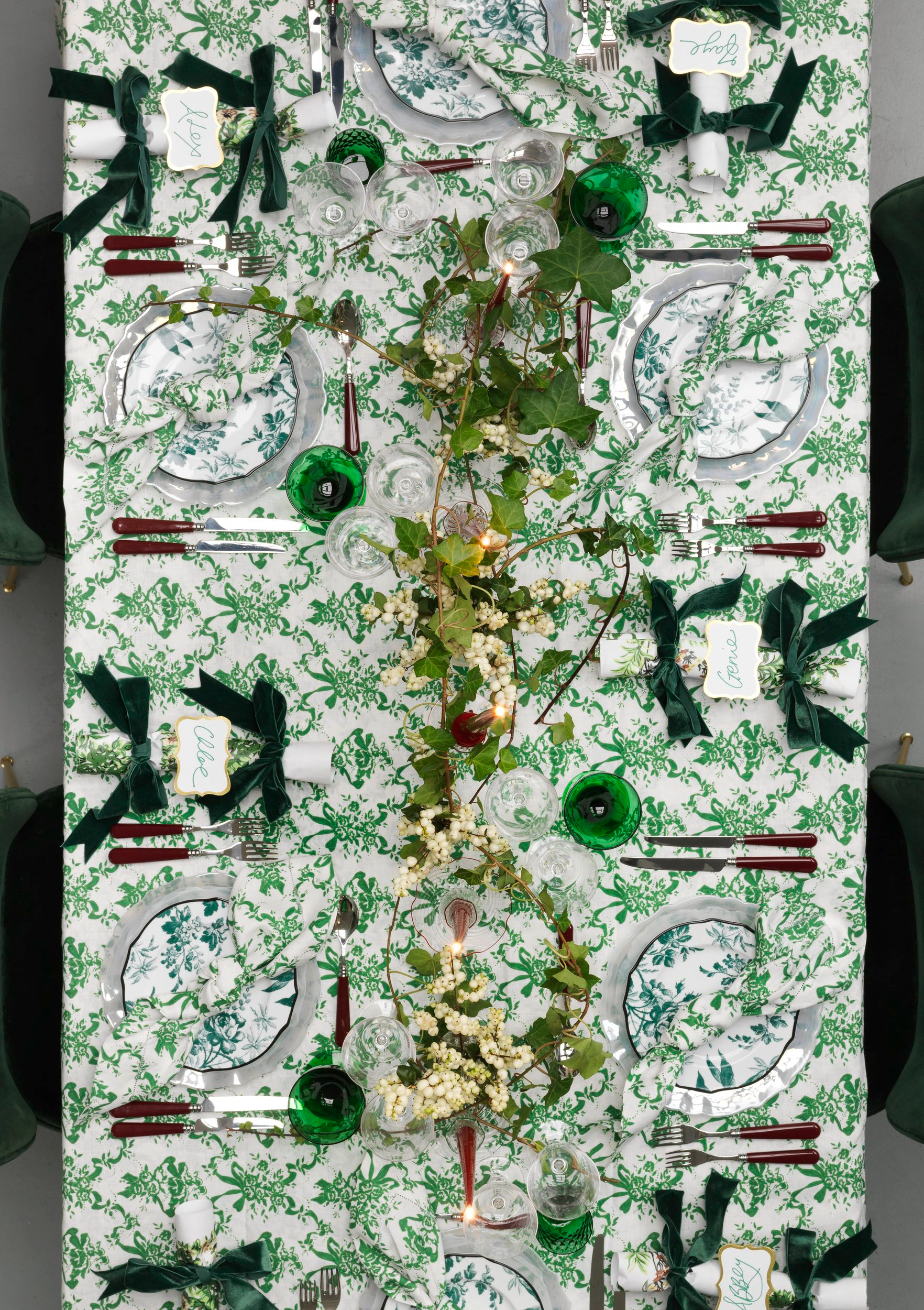 Grazia+Xmas+Table_V3_1833+HI+RES.png