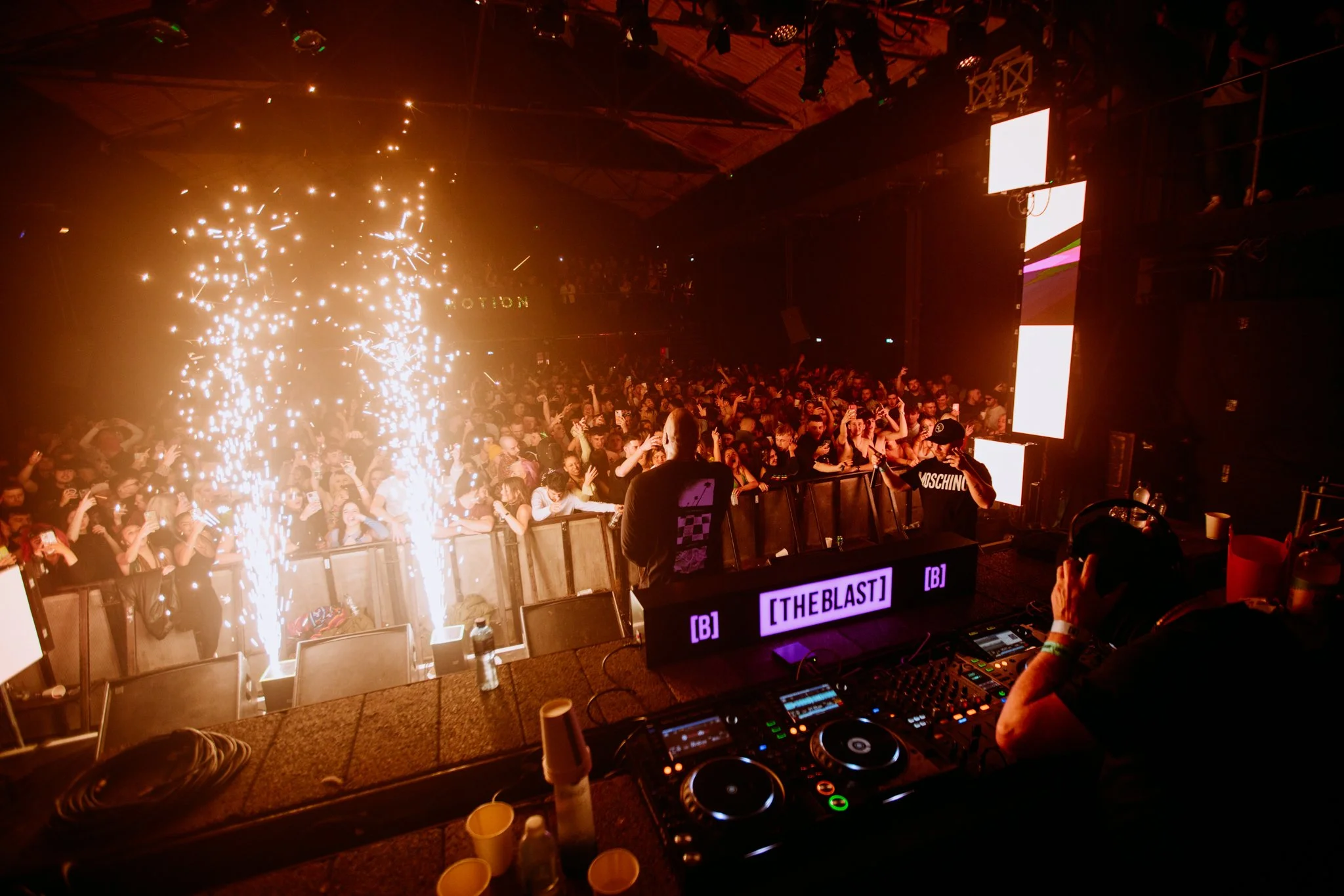[KoLAB Studios - Alastair Brookes]_[TheBlast - NYE]_[2022]_018.jpg