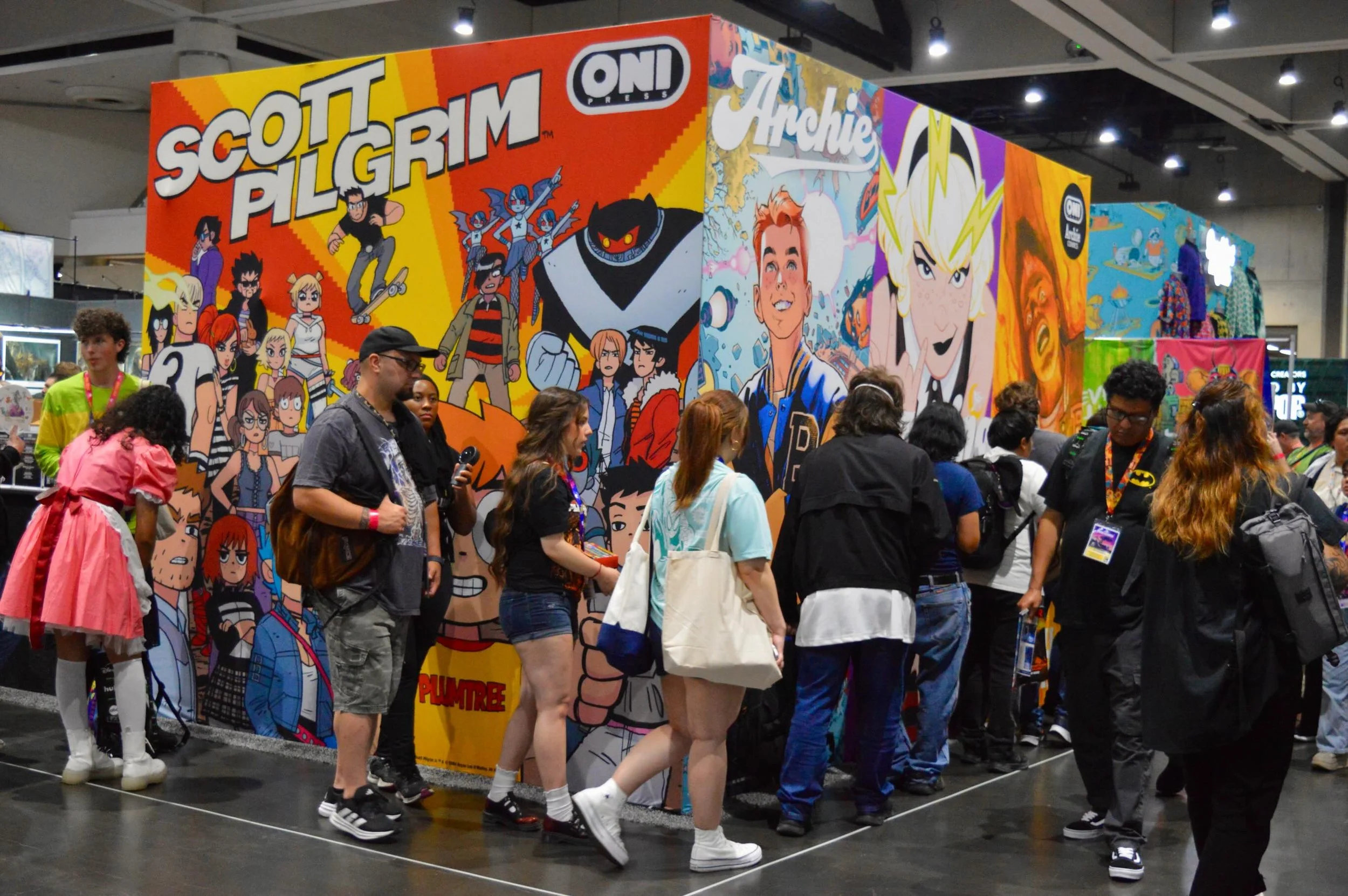 ‼️1 WEEK POST SDCC!‼️

RECAP:
⚡️26 Signings! 
⚡️4 panels!
⚡️1 Dwayne McDuffie Award!

Comics? Canned!
Archie? In hell!
Tired? Maybe!

💥See you next year #SDCC! 💥