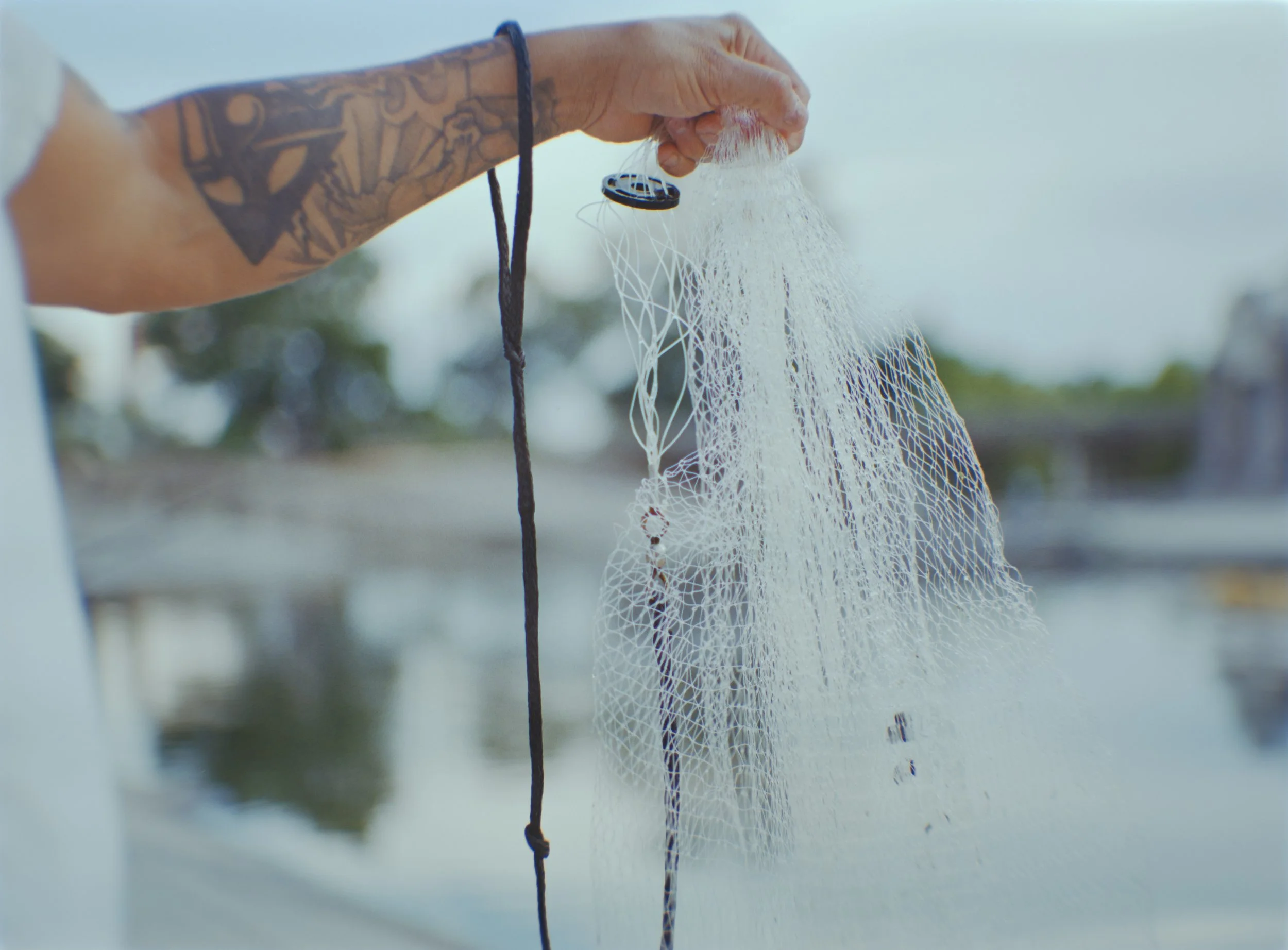 19_N1013_aa_Arm fishing net.jpg