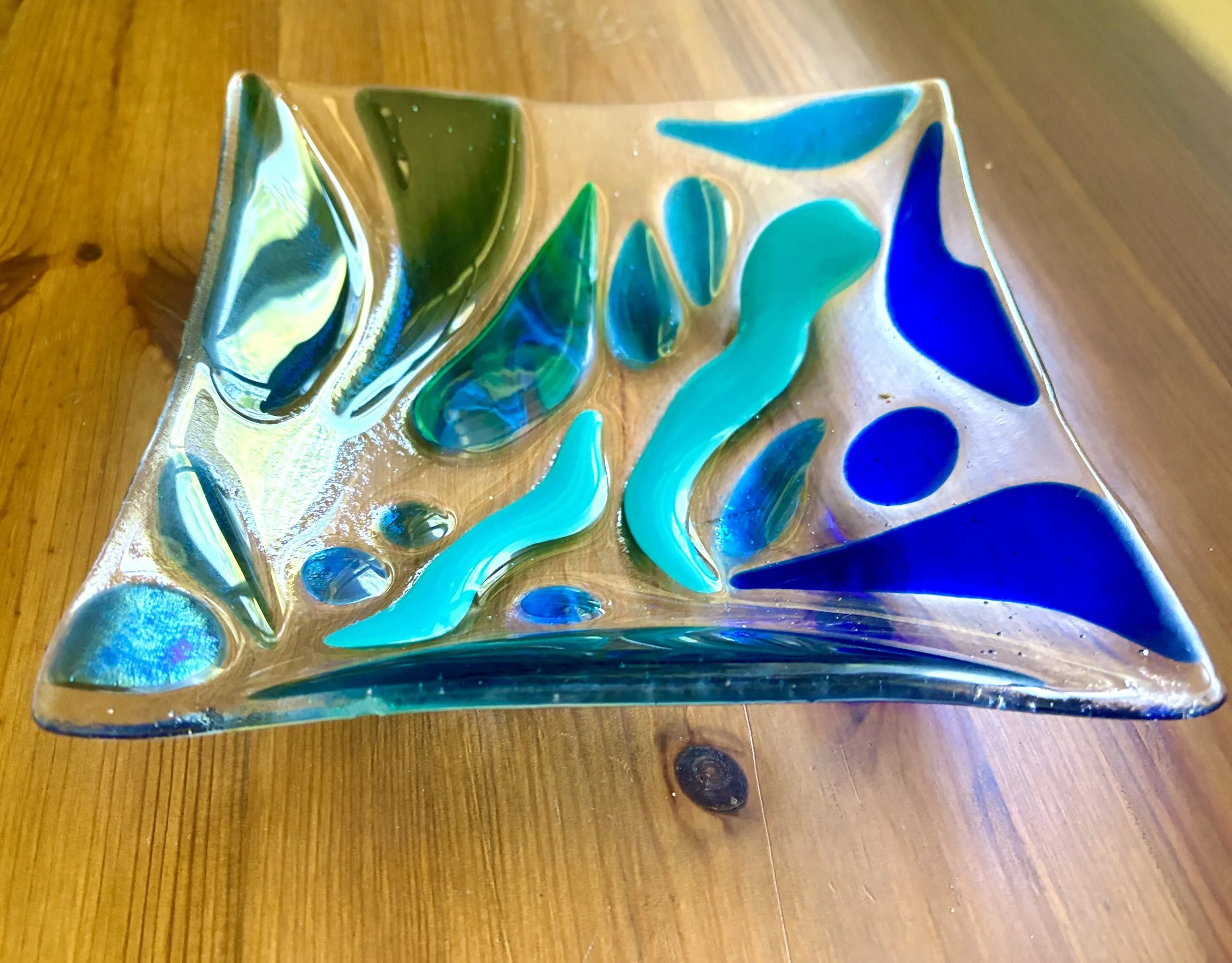 8 inch fused glass dish
