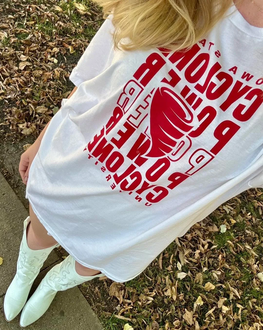 Cowboy Boots, Cyclone Tees, and a whole lot of Fall Football Feels 🍁🏈✨🍂

#innovate1858 #footballszn #fall #iowastateuniversity #falloutfits
